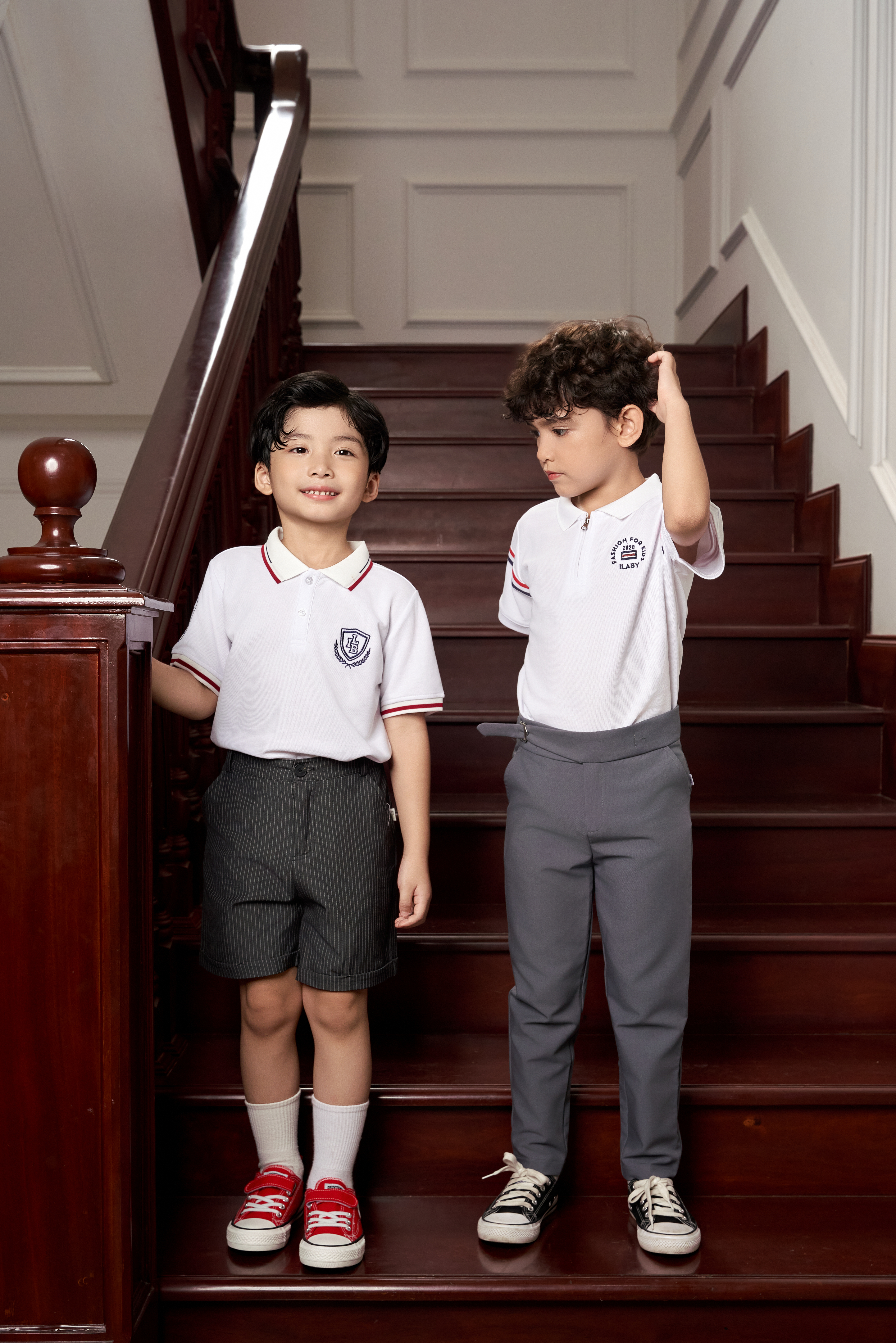 Polo thêu một bên tay_thumbnail_2