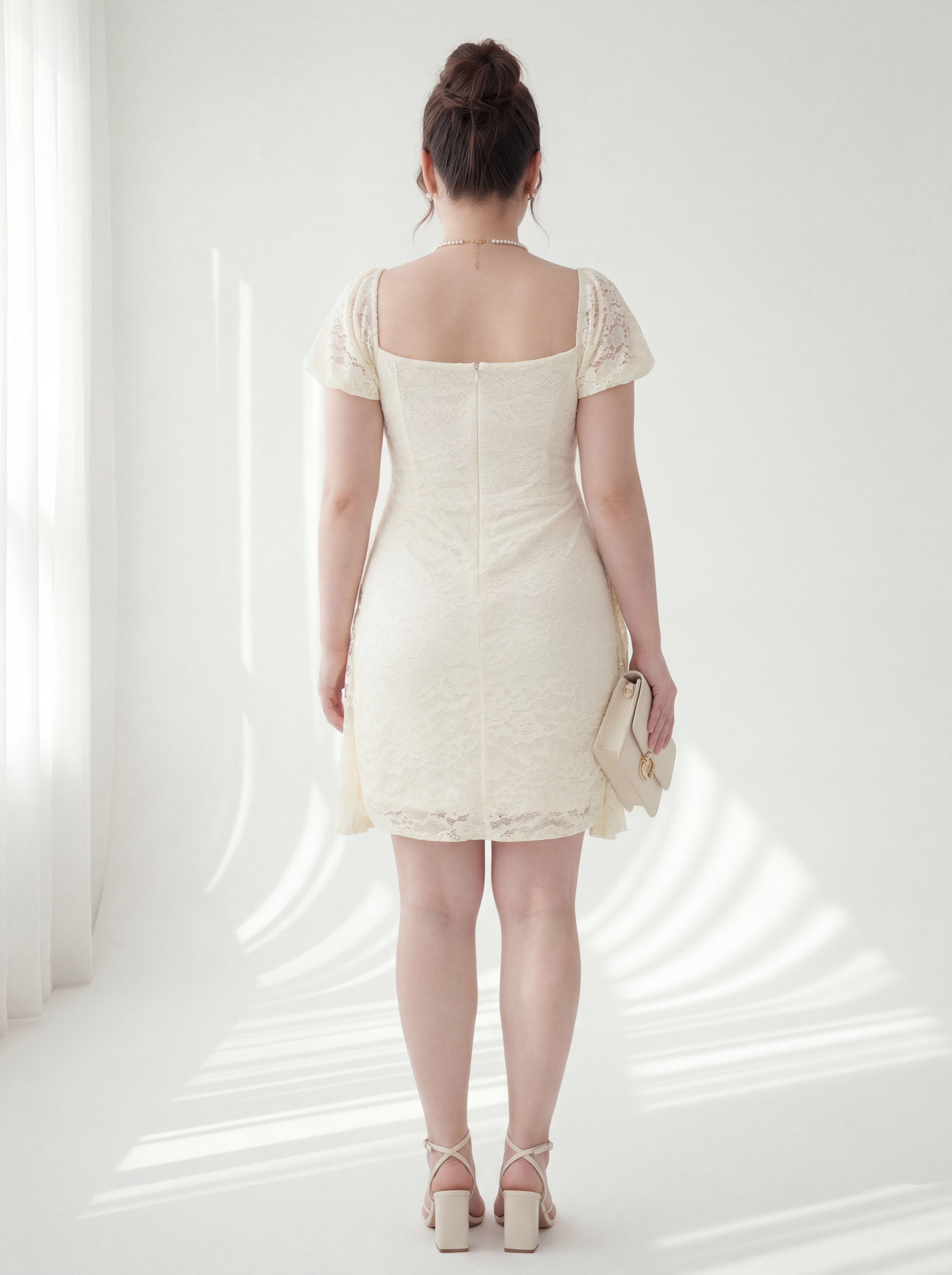 BIGSZE NỮ - Đầm ren ngắn nhún kiểu V-DA217_thumbnail_2