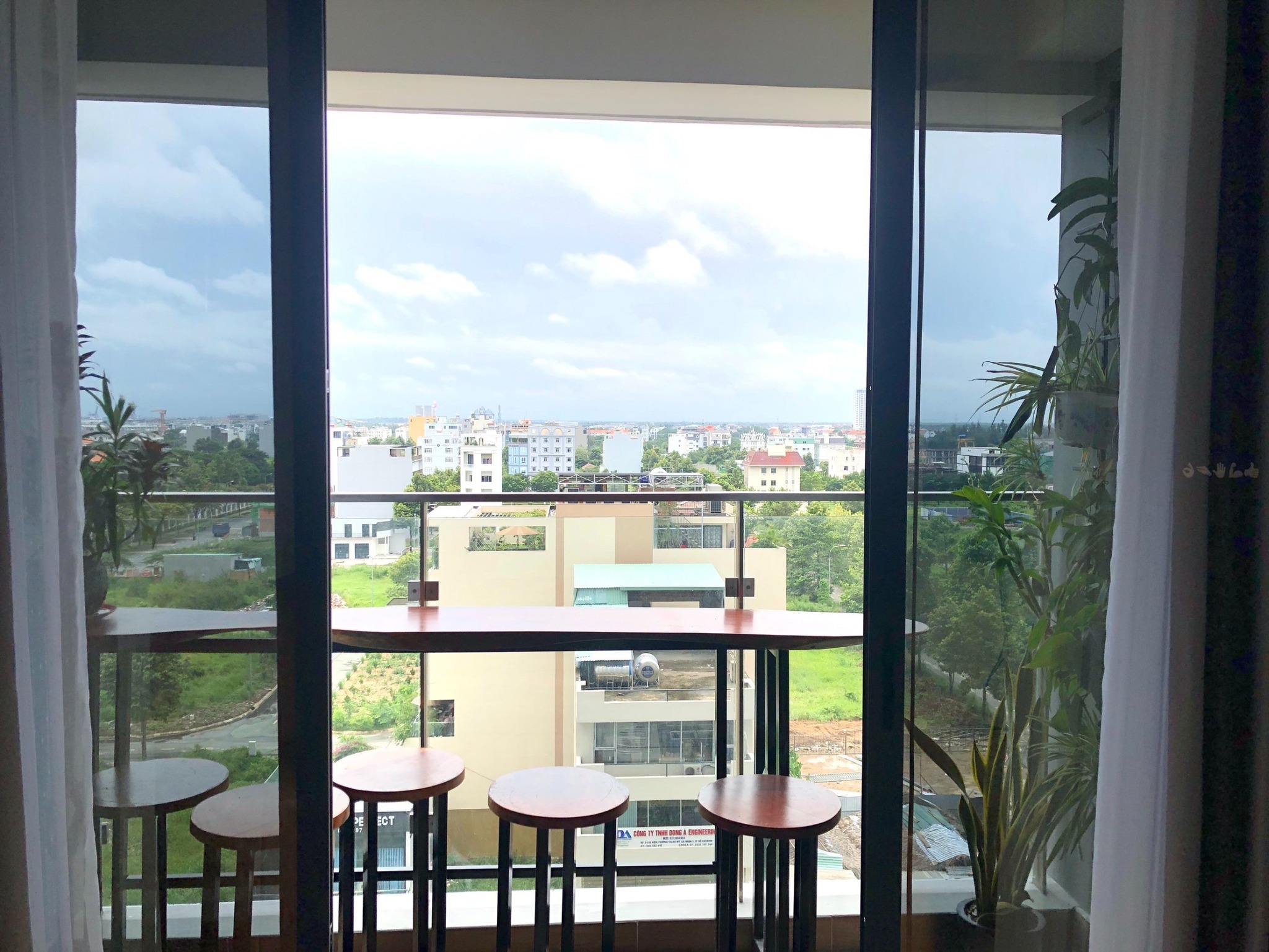 Bán căn hộ 1 phòng ngủ One Verandah - View sông, ban công Đông Nam _thumbnail_6