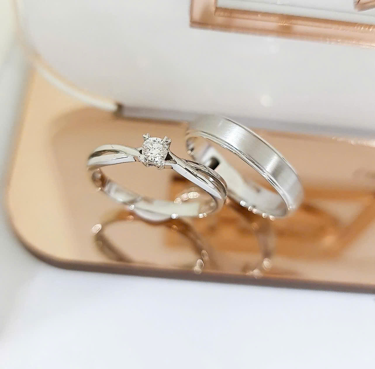 Cặp Nhẫn Cưới Kim Cương Vàng 14K CHJ502_thumbnail_0