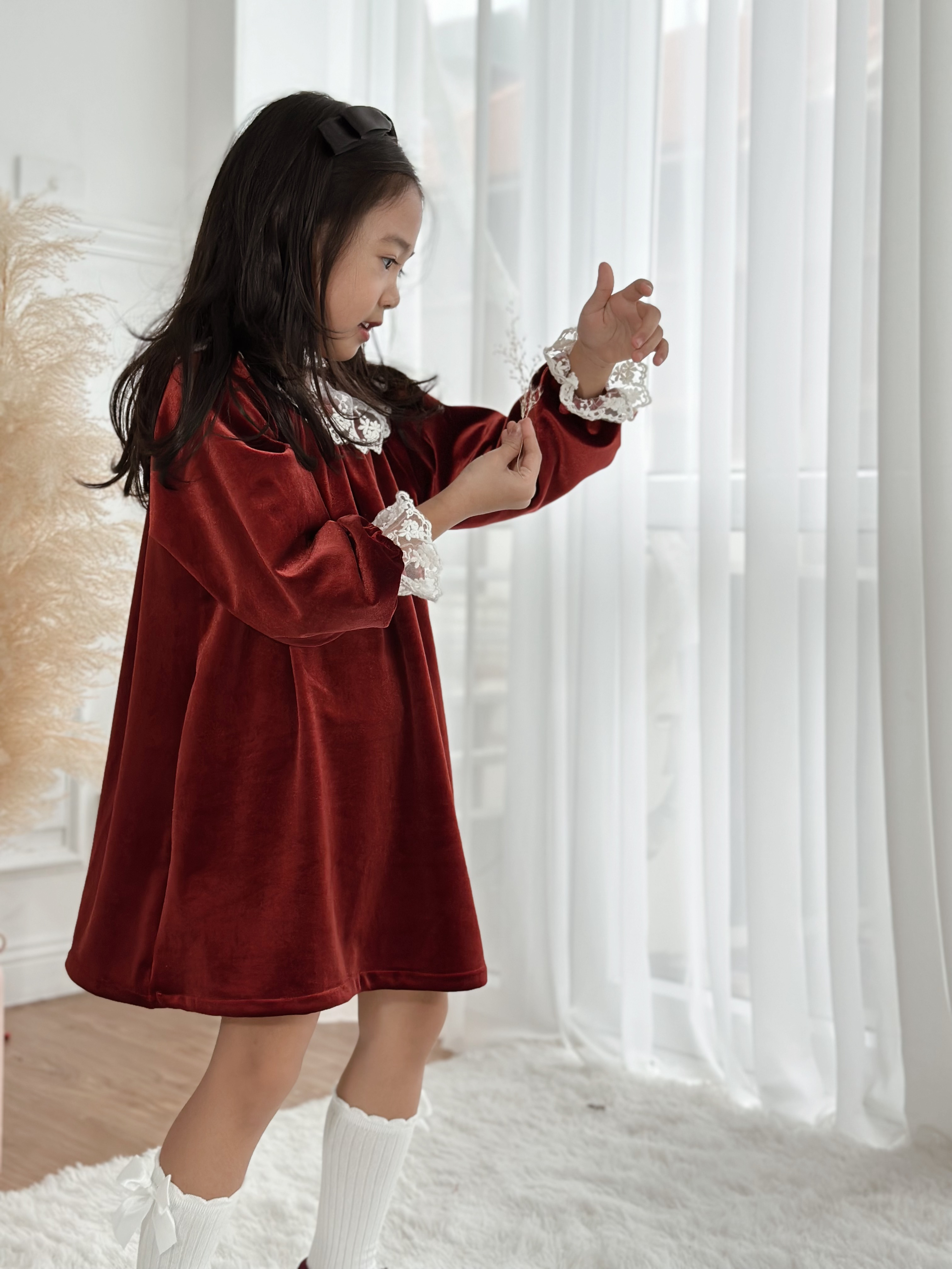 Christmas Velvet Dress_thumbnail_1