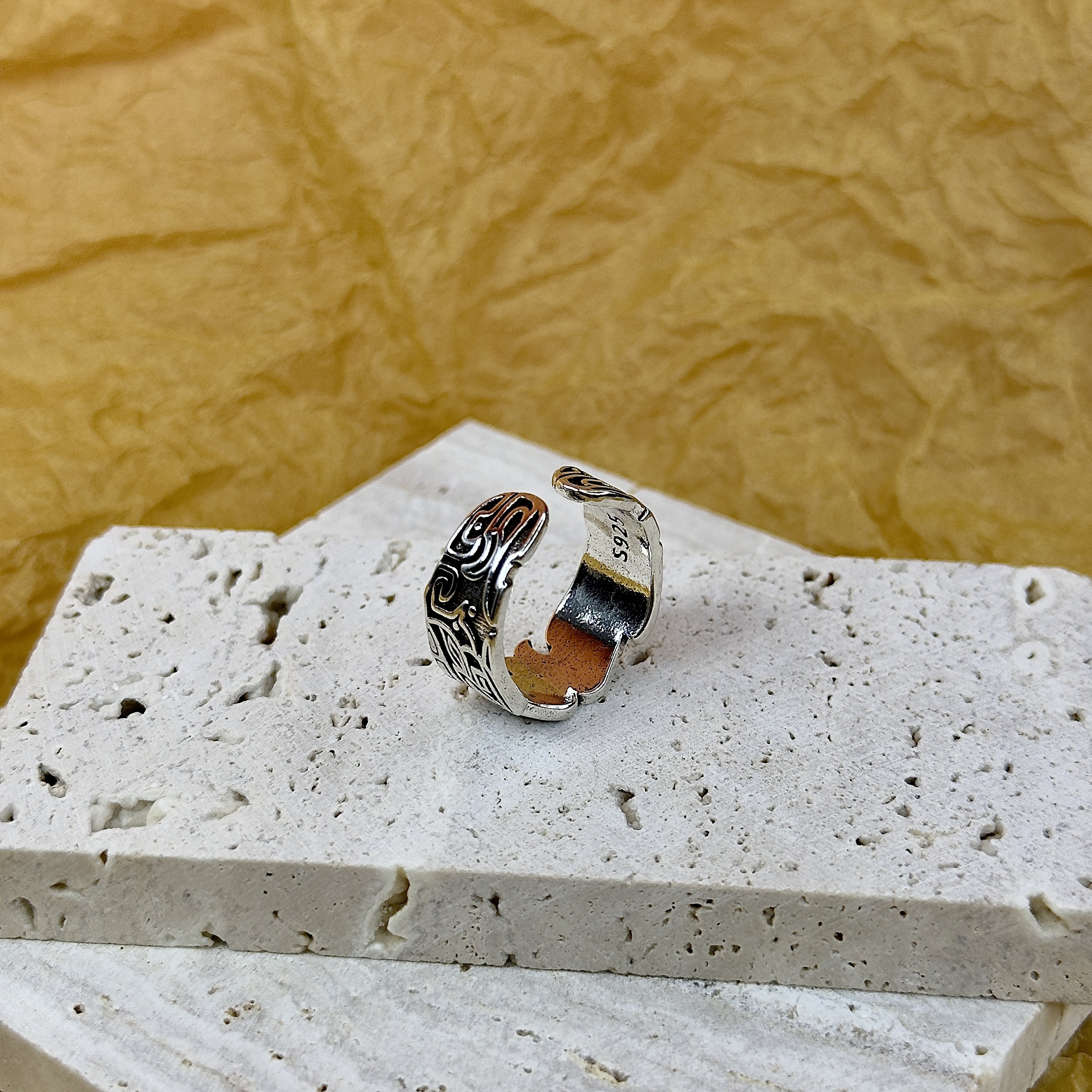 Nhẫn Thần Thú Thao Thiết_thumbnail_8