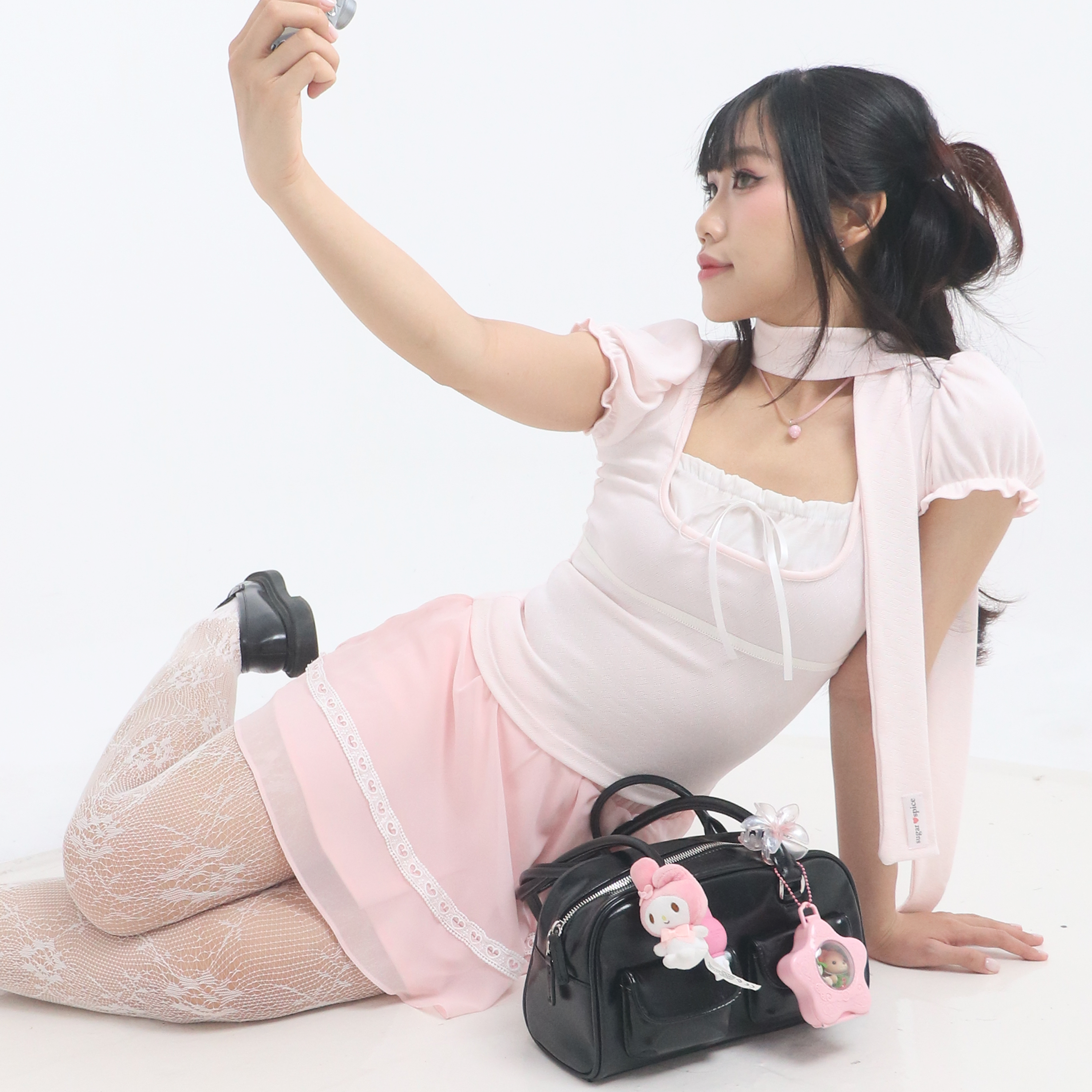 SCARF IN APRICOT PINK_thumbnail_2