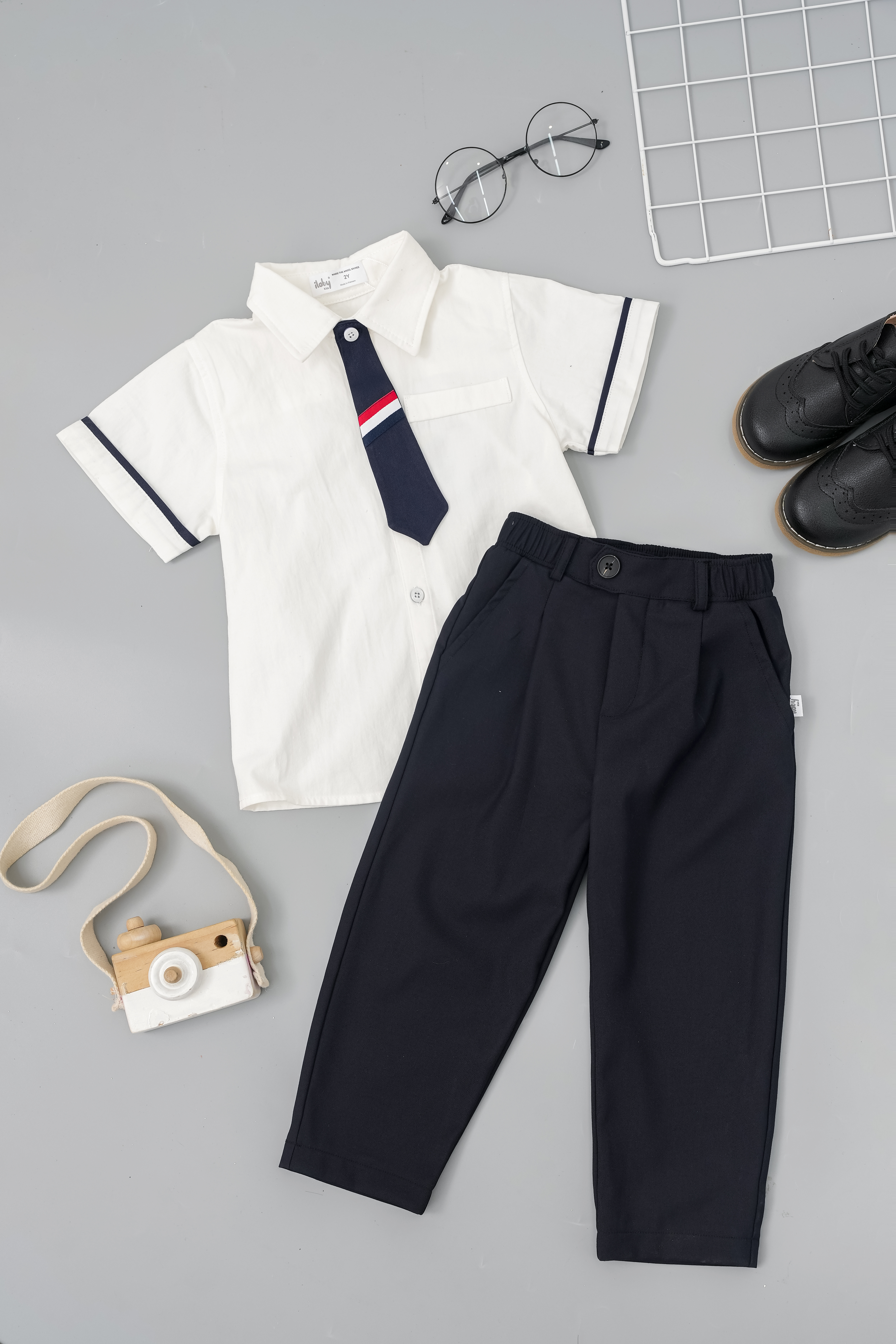 Quần dài phối quai lệch