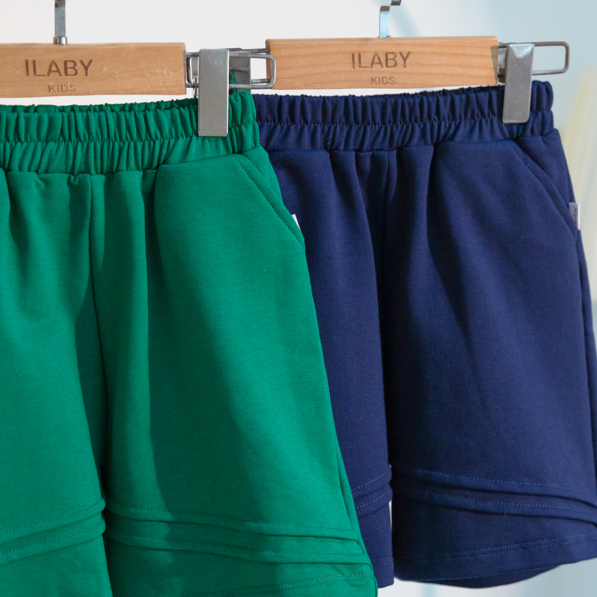 Quần lửng gập mí chéo thân trước_thumbnail_1