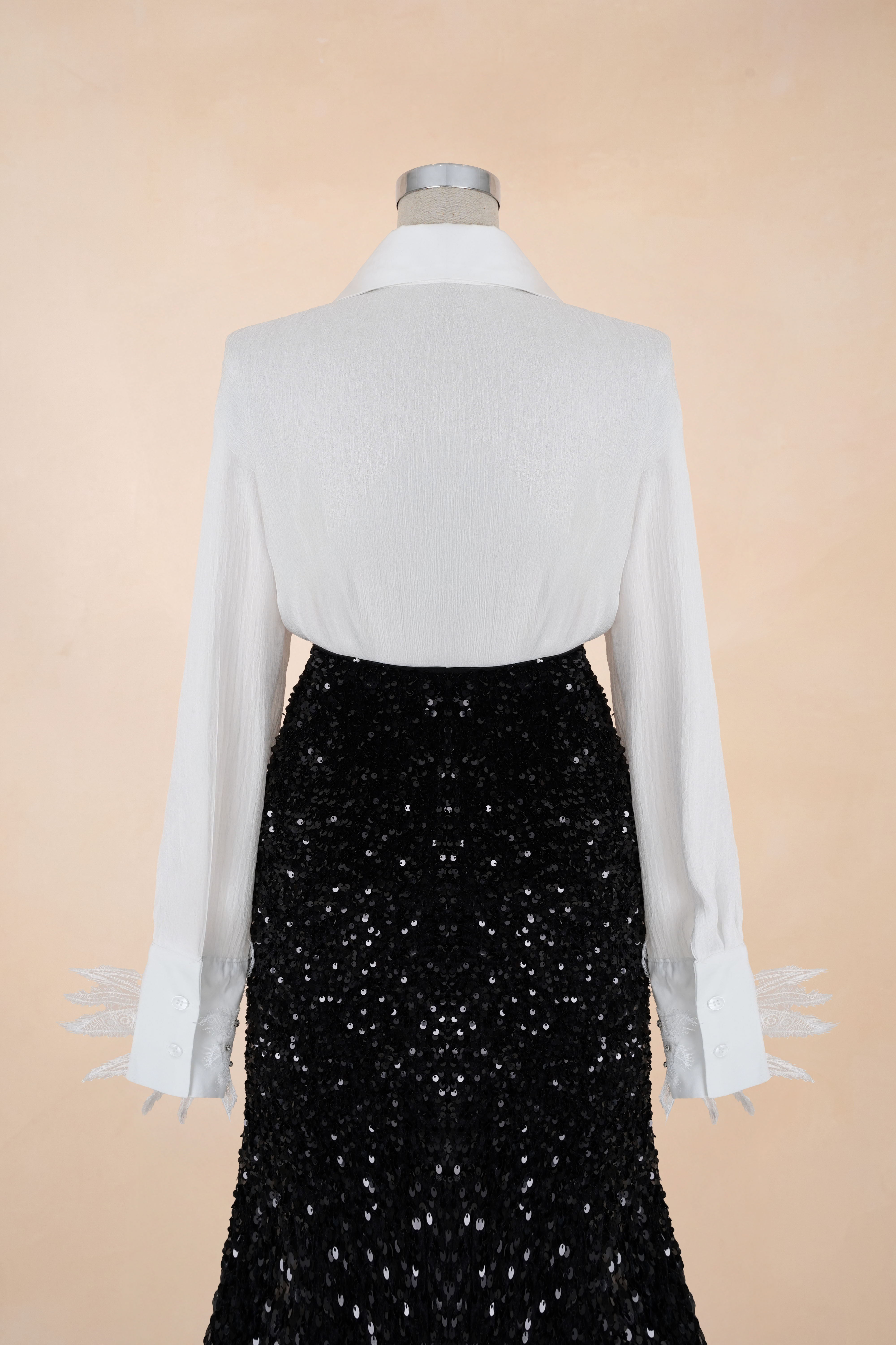 Sơ Mi Cổ Nhọn Hoa Đính Đá