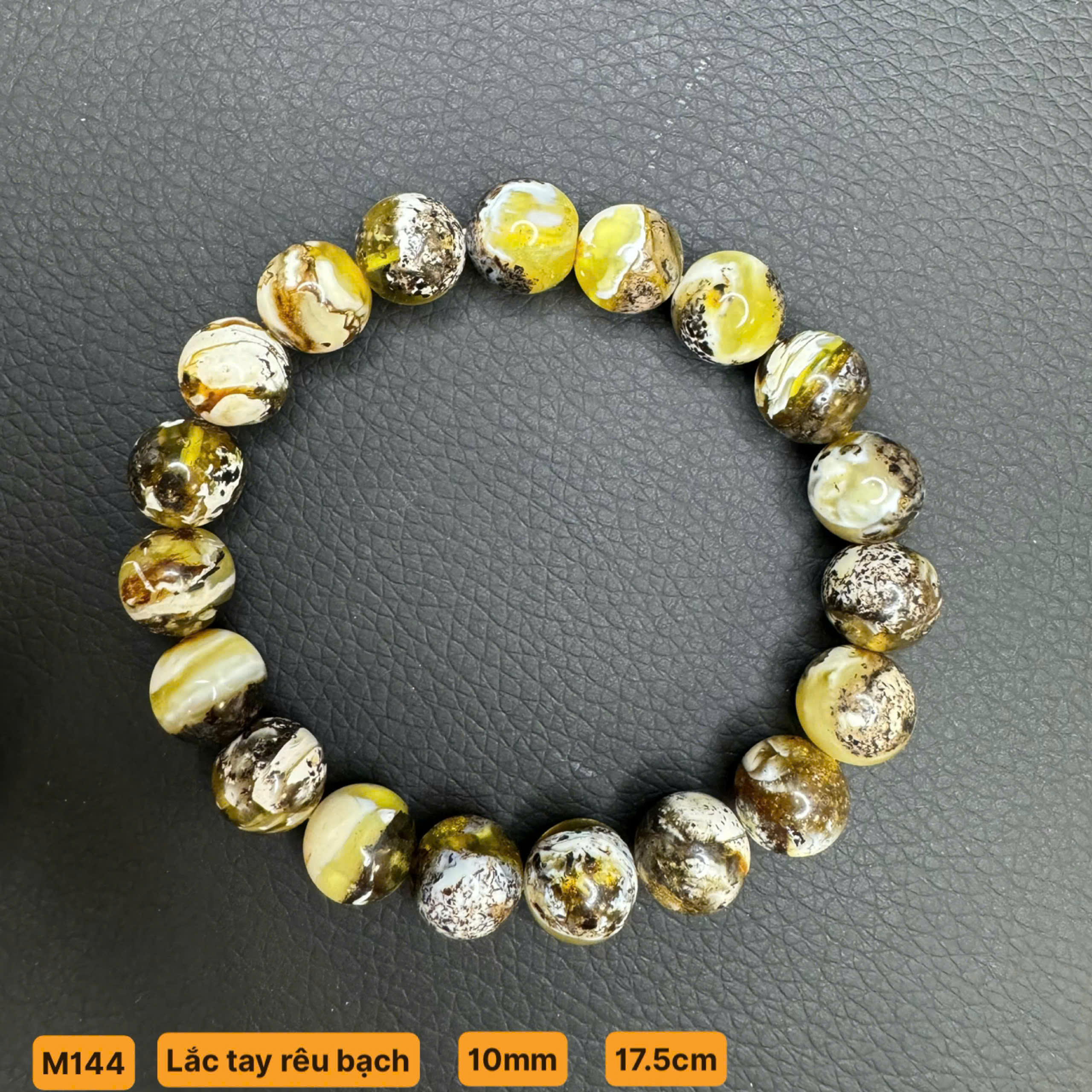 Lắc Tay Rêu Bạch - M144