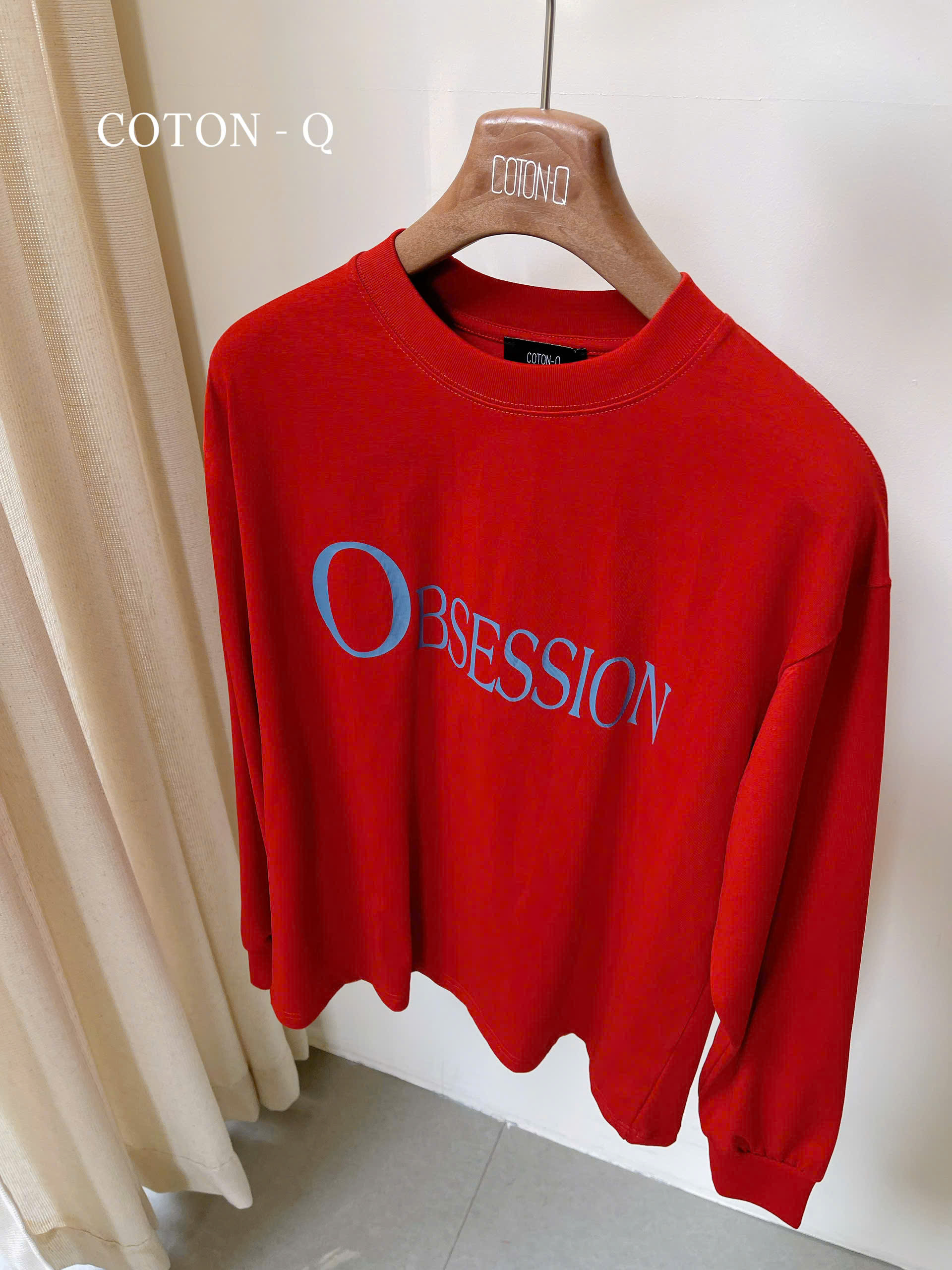 Áo tay dài đỏ cam in chữ_thumbnail_10