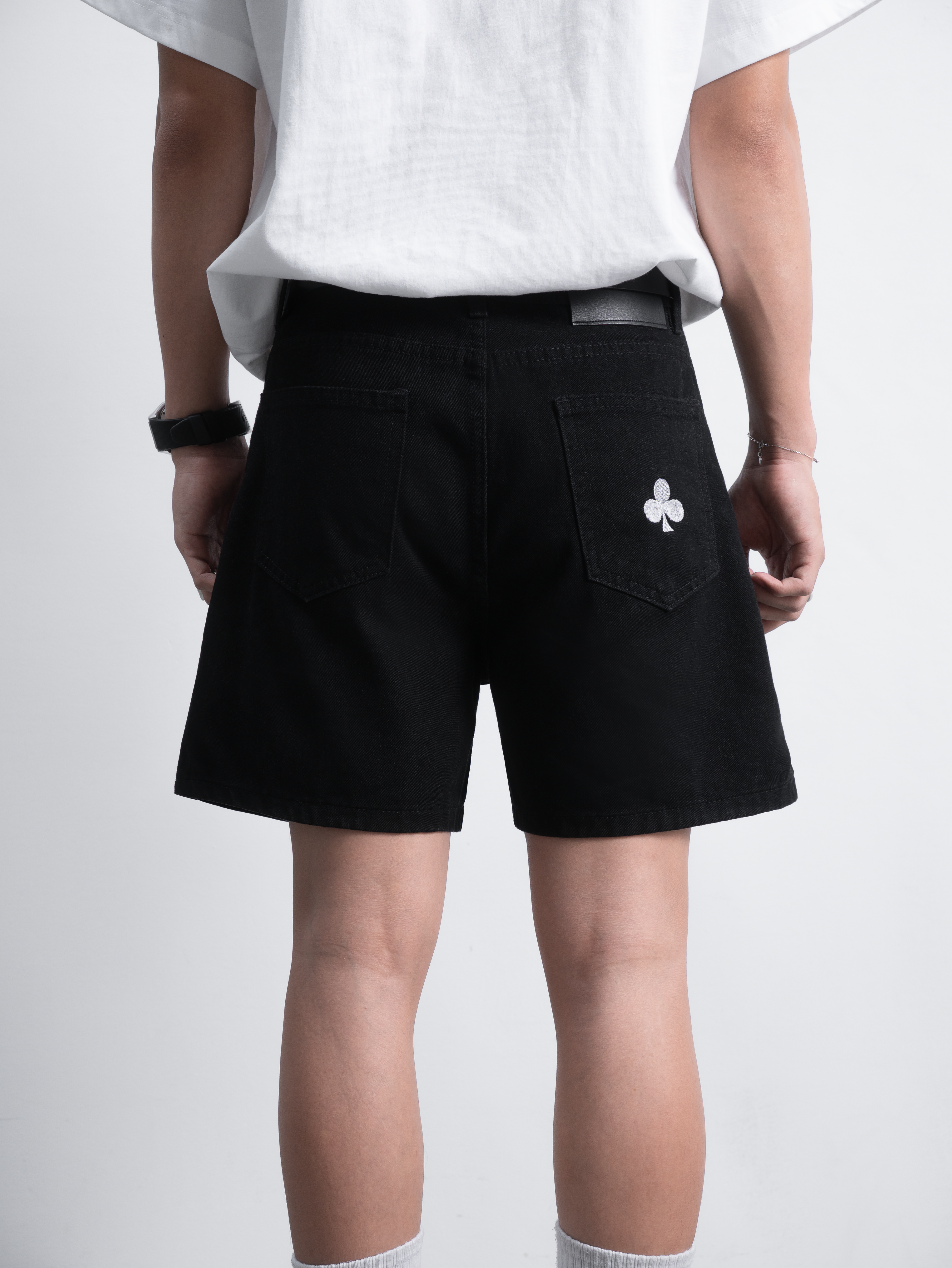 Short jean cá tính phối hình thêu túi sau POKER _thumbnail_1