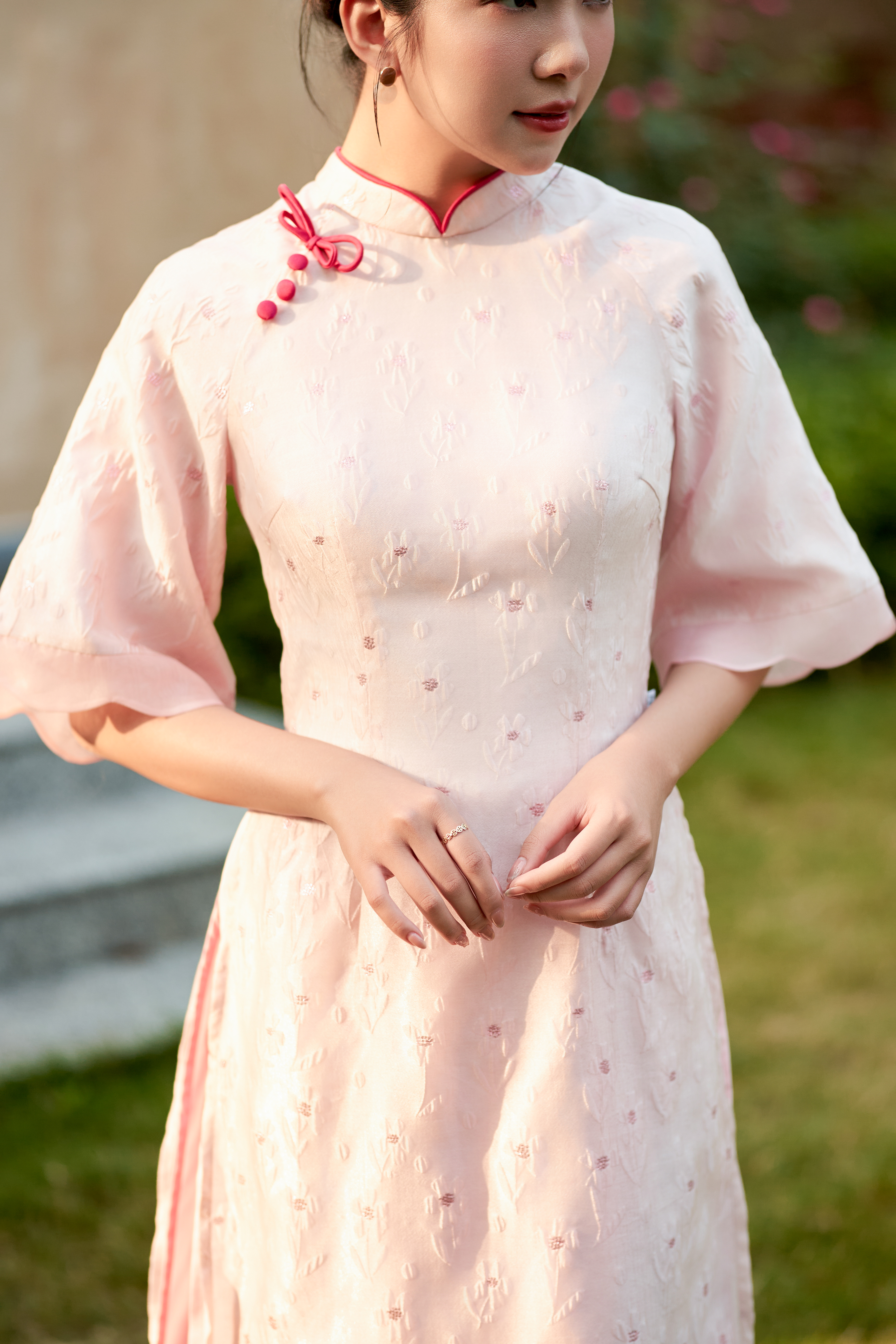 Áo dài mẹ Cát Tiên_thumbnail_3