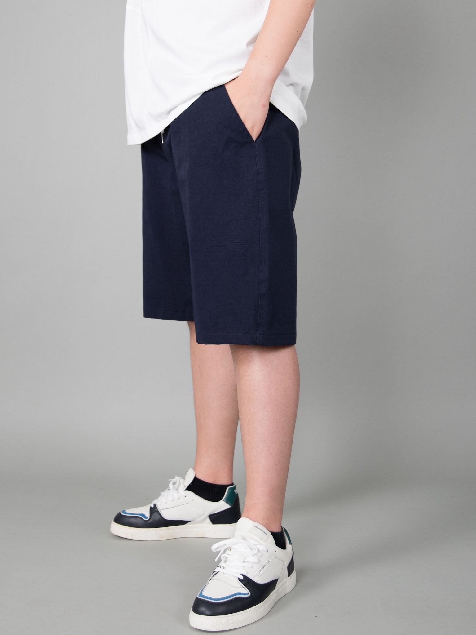 Quần short kaki màu navy túi chéo_thumbnail_1