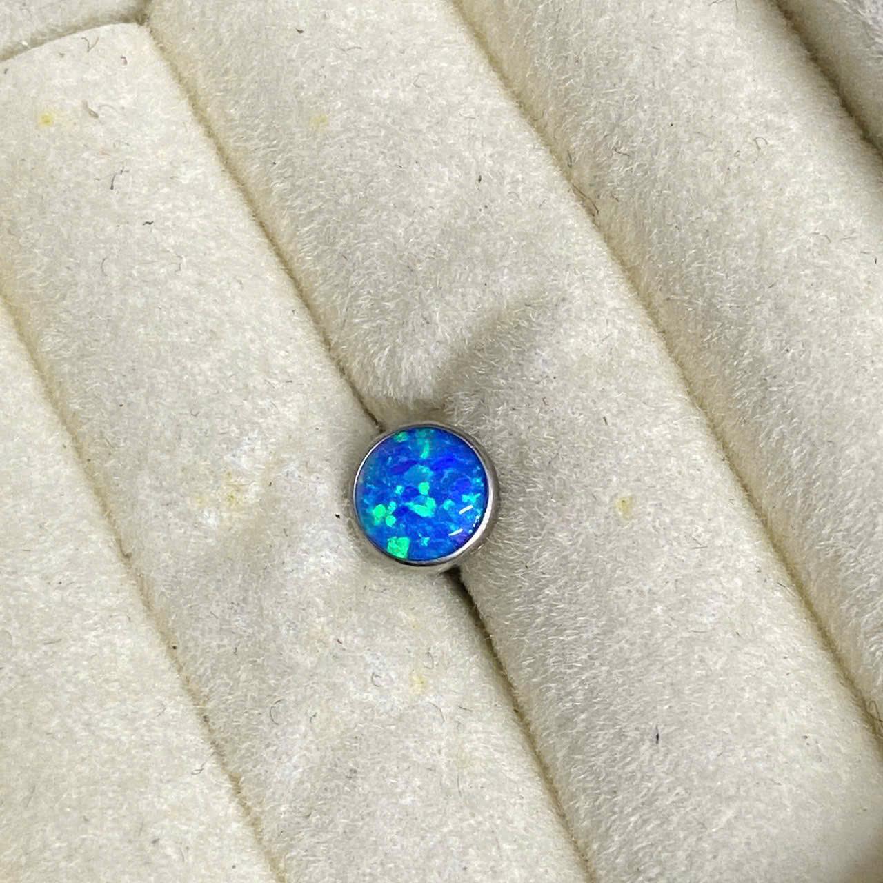 khuyên kiểu titan đá opal xanh size 5