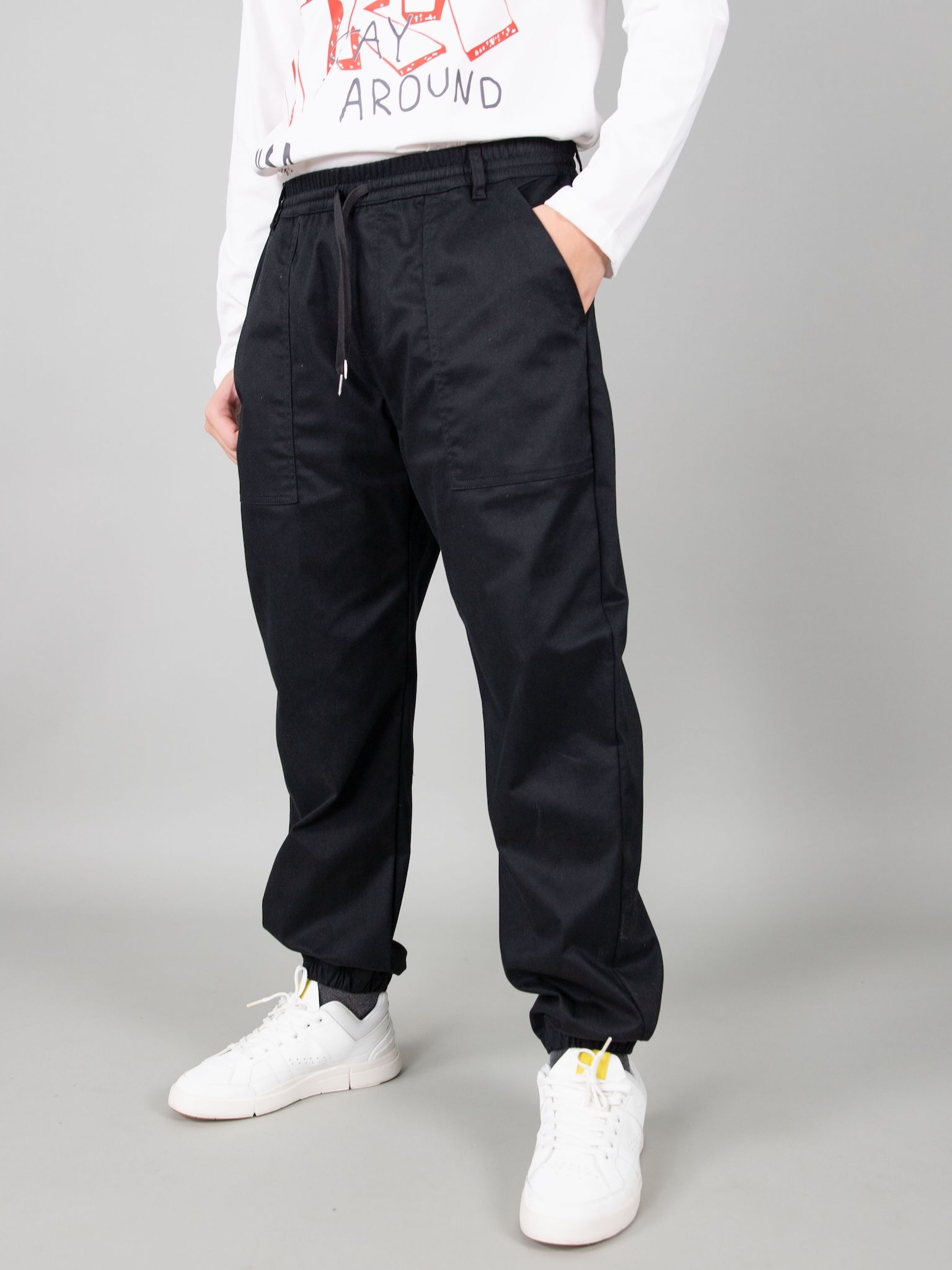 Quần kaki túi ốp màu đen chun gấu_thumbnail_5