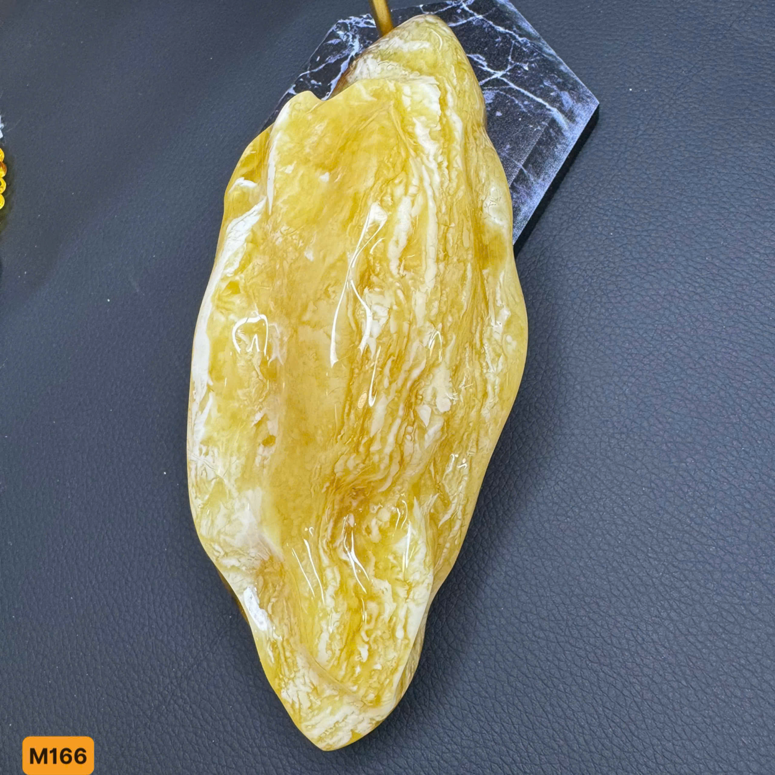 Viên Trưng Bày Bạch Hoàng Gia VIP - M166_thumbnail_1