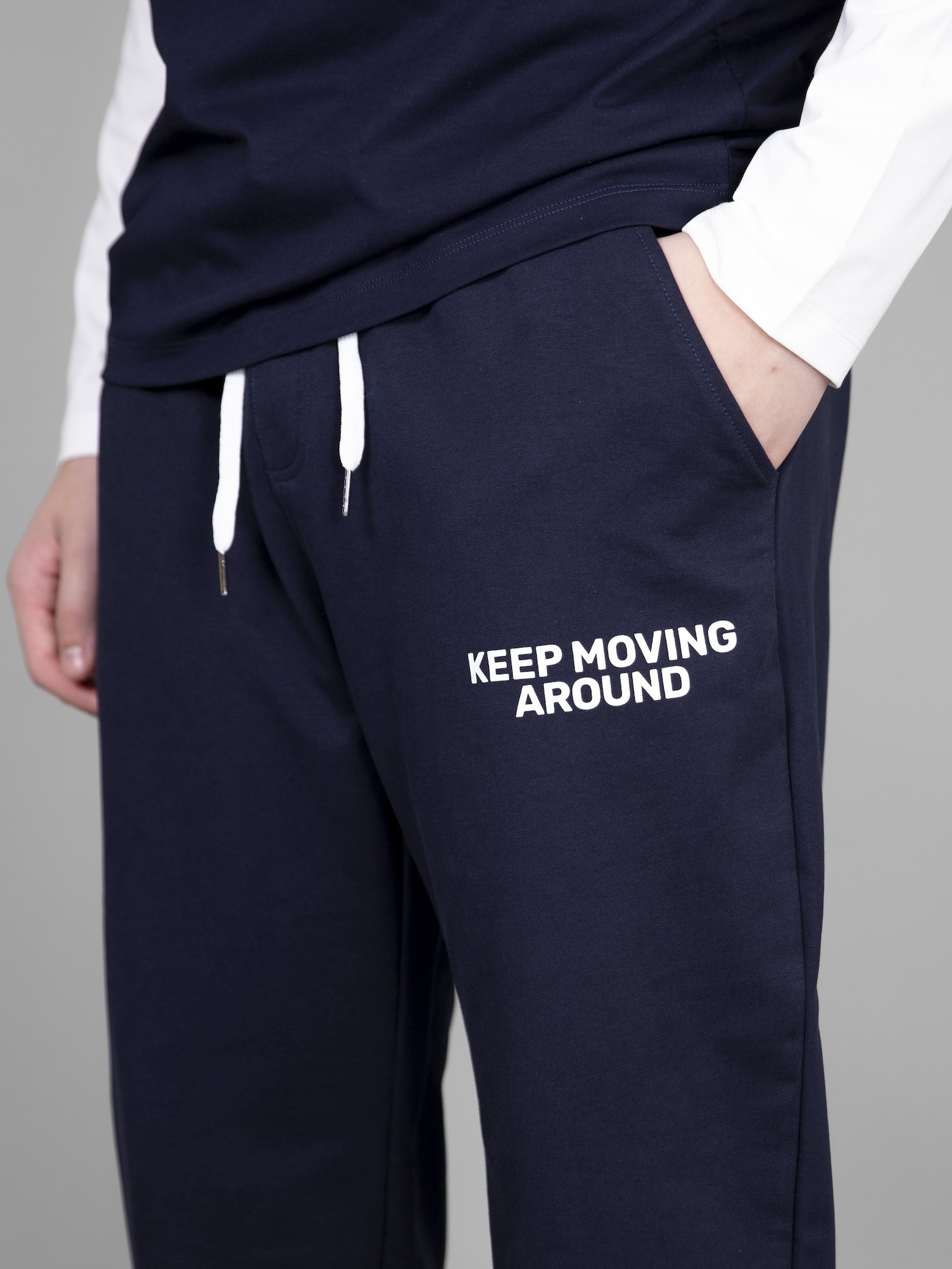 Quần nỉ xanh đen in số 1_thumbnail_3