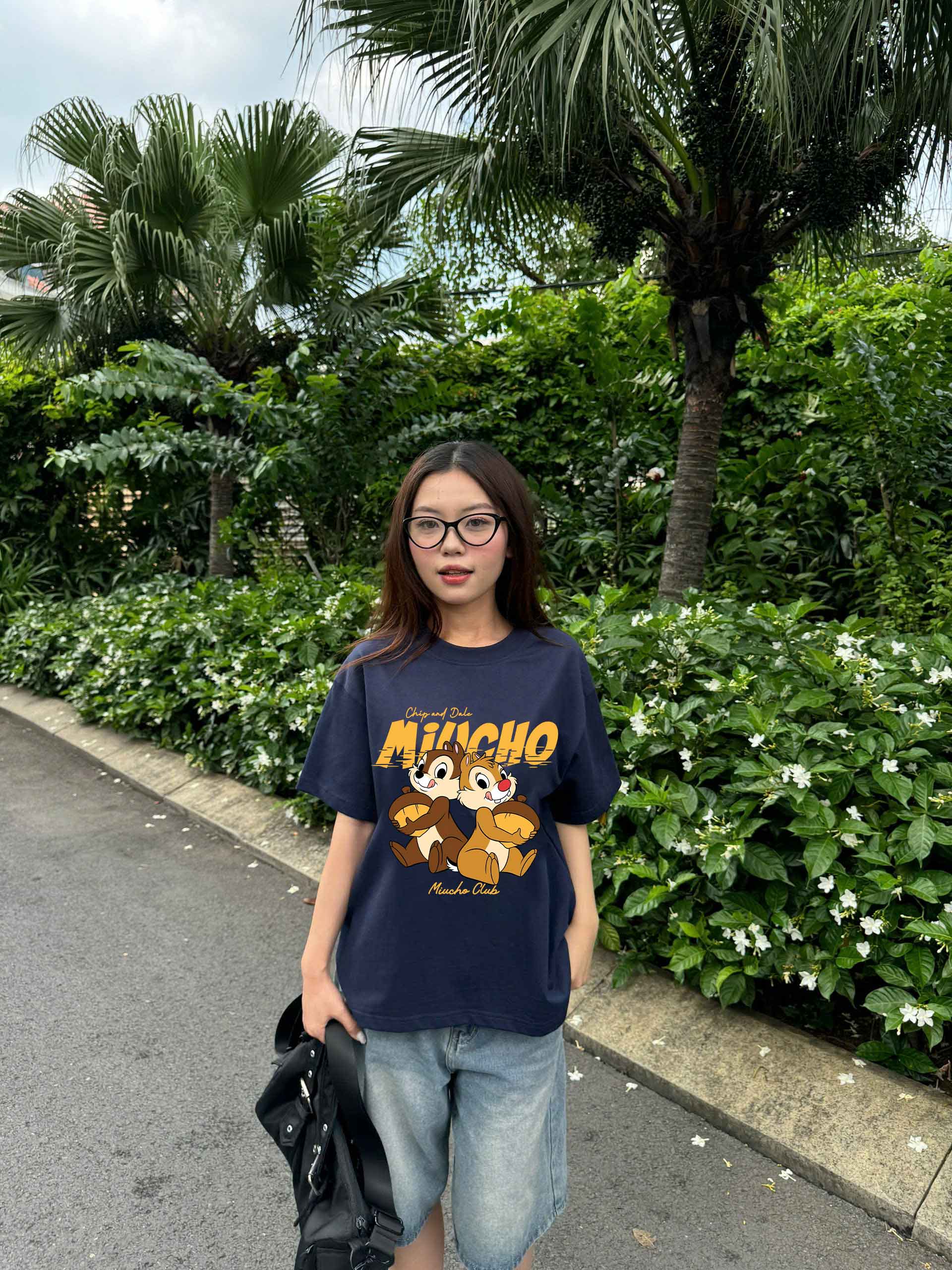Áo phông form boxy in hoạt hình dễ thương 2355 Miucho Club cổ tròn vải cotton 2 chiều cao cấp in mix_thumbnail_3