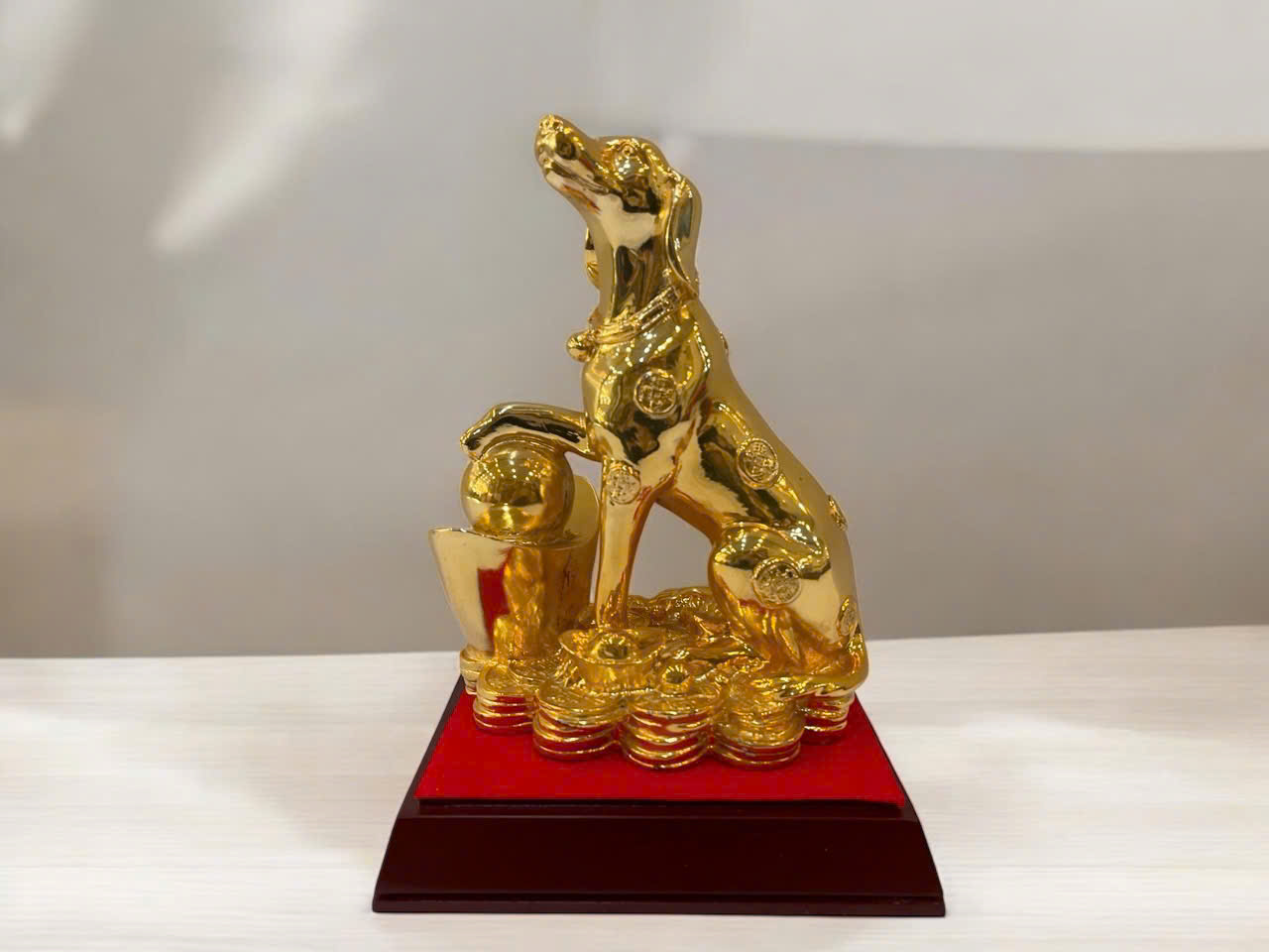 Tượng phong thủy chó mạ vàng_thumbnail_0