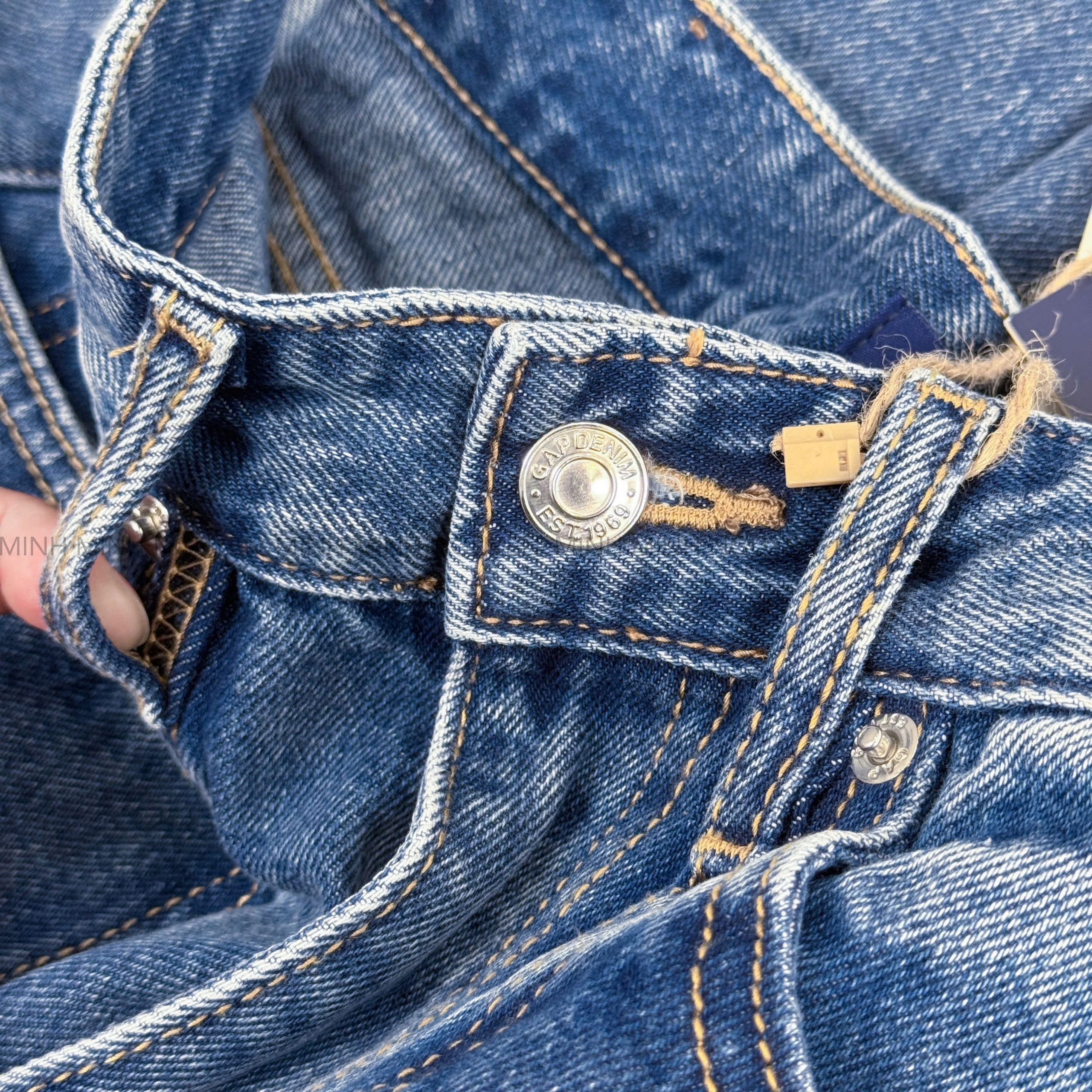 QUAN JEAN GAP_thumbnail_11