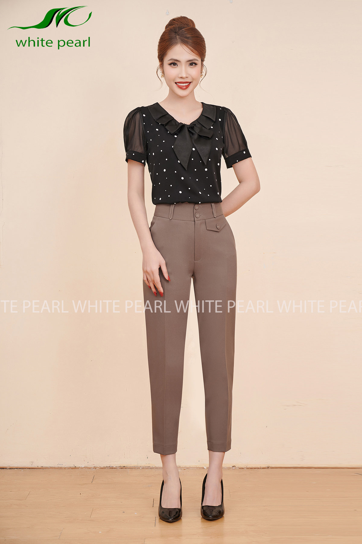 Quần âu nữ dáng baggy nắp túi giả thời trang công sở cao cấp White Pear;_thumbnail_0