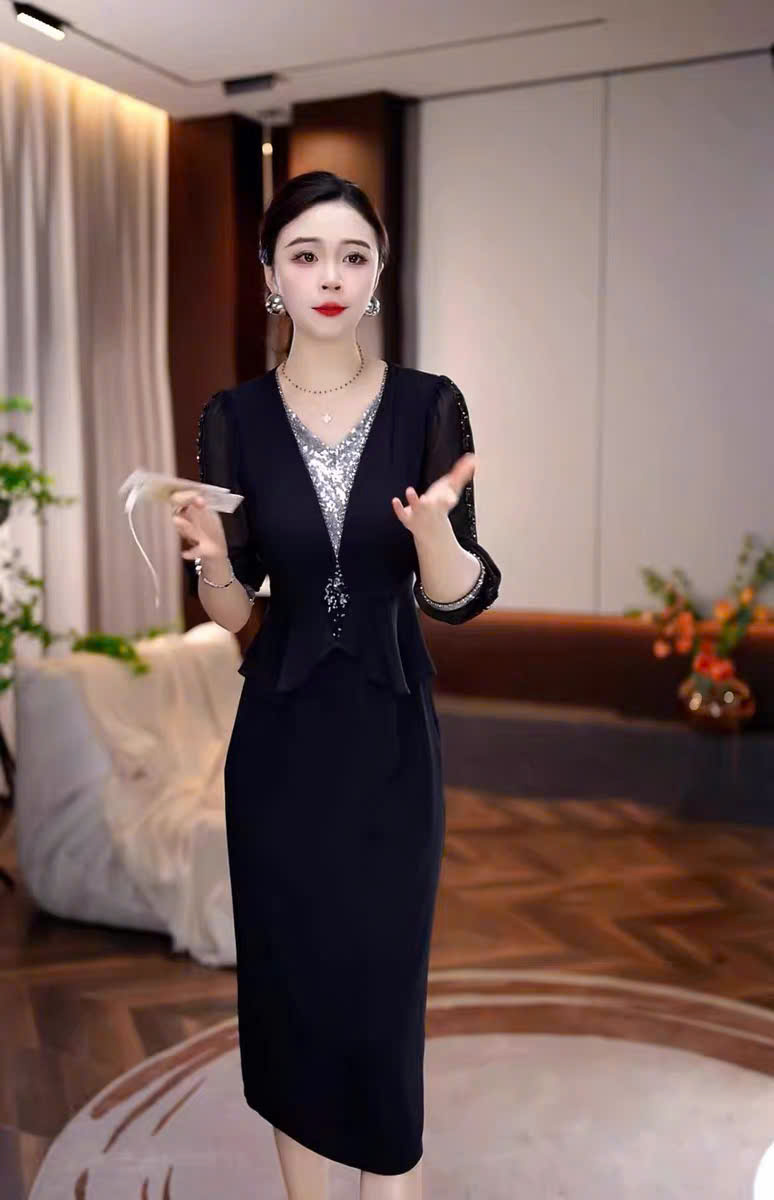 17732-Đầm body suông phối bèo, tay voan lửng phối kim sa ( lụa, voan)