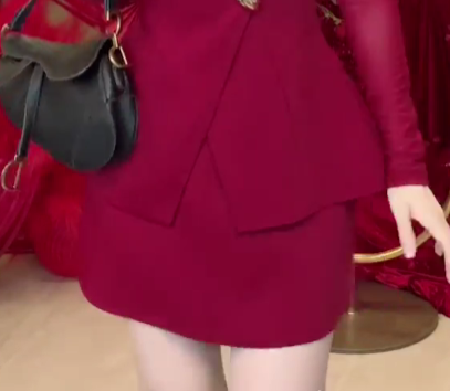 Chân Váy Chữ A Trơn Ngắn_thumbnail_3