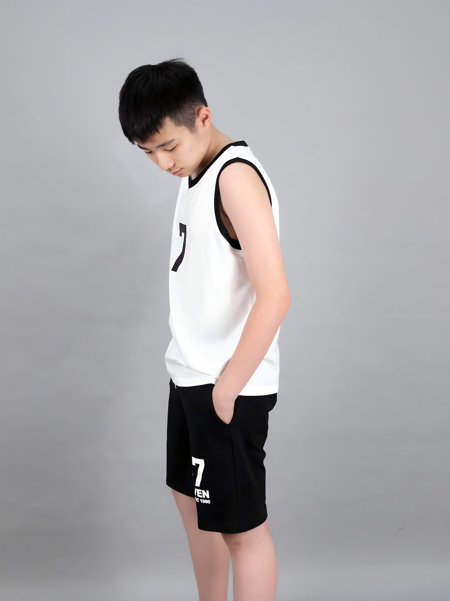 Áo 3 lỗ màu trắng in số 7_thumbnail_1