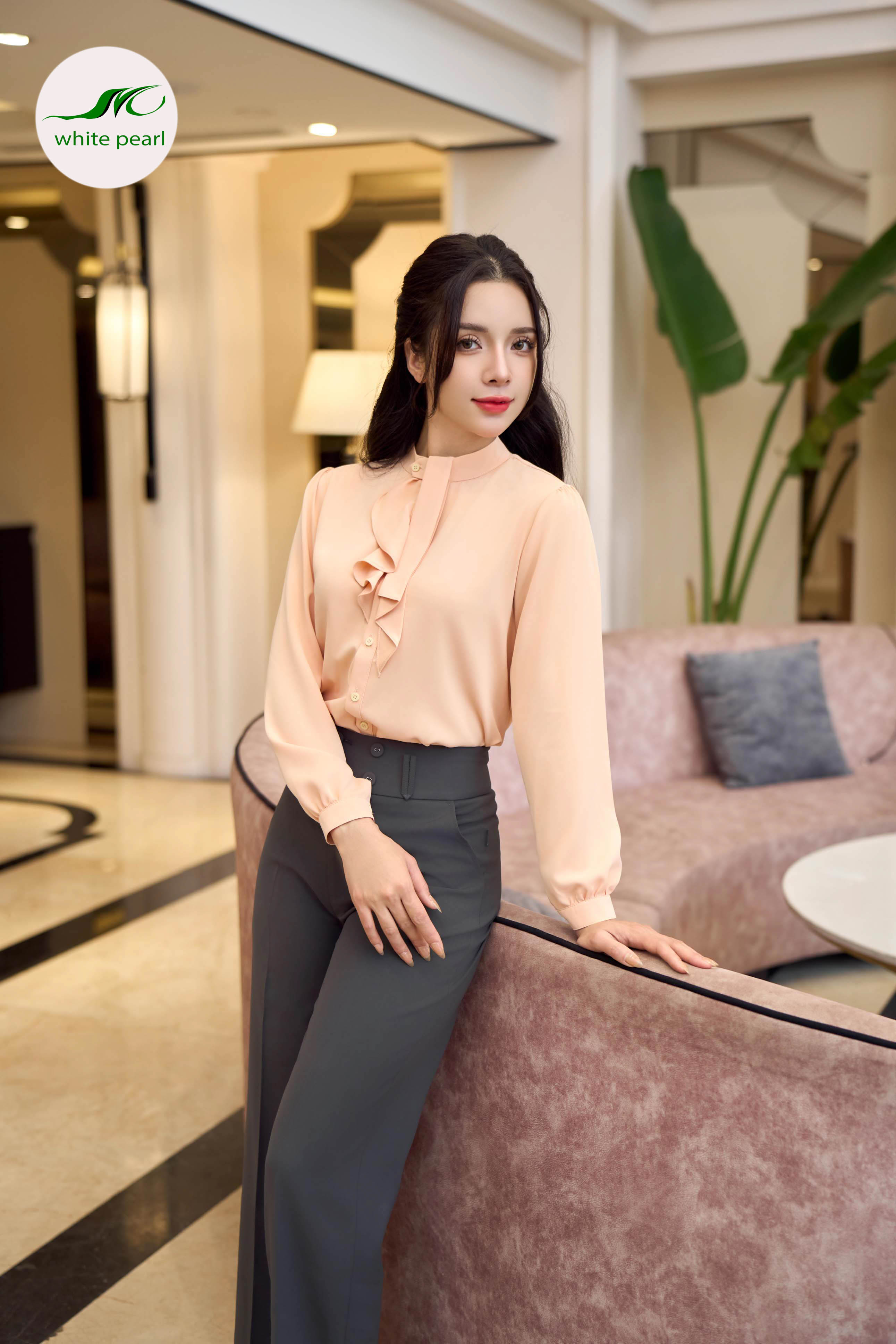 Quần suông cạp 7P Màu chì thời trang công sở White Pearl