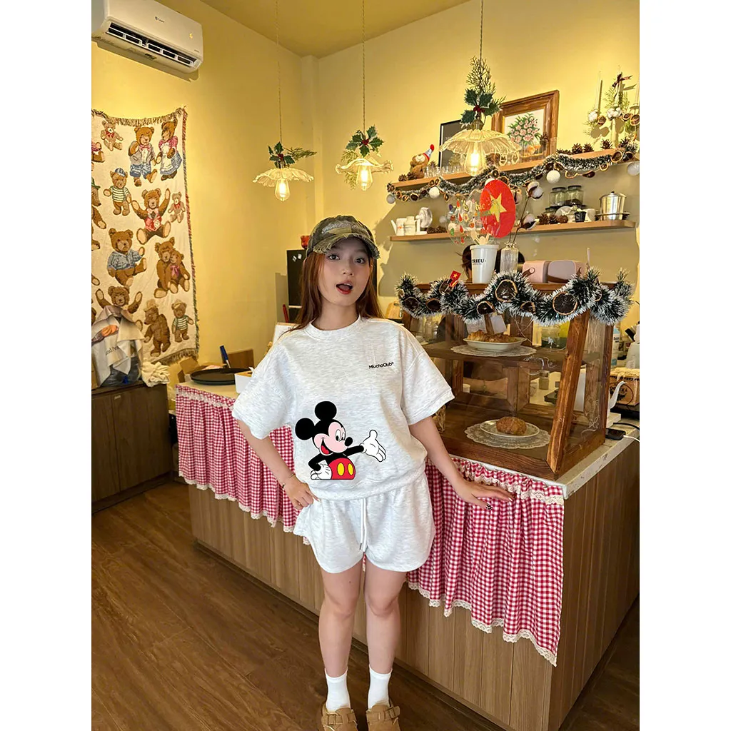 Áo sweater boxy nữ tay ngắn hình chuột mickey 2600 Miucho vải nỉ 2 da thoáng mát tay ngắn cổ tròn in mix_thumbnail_2