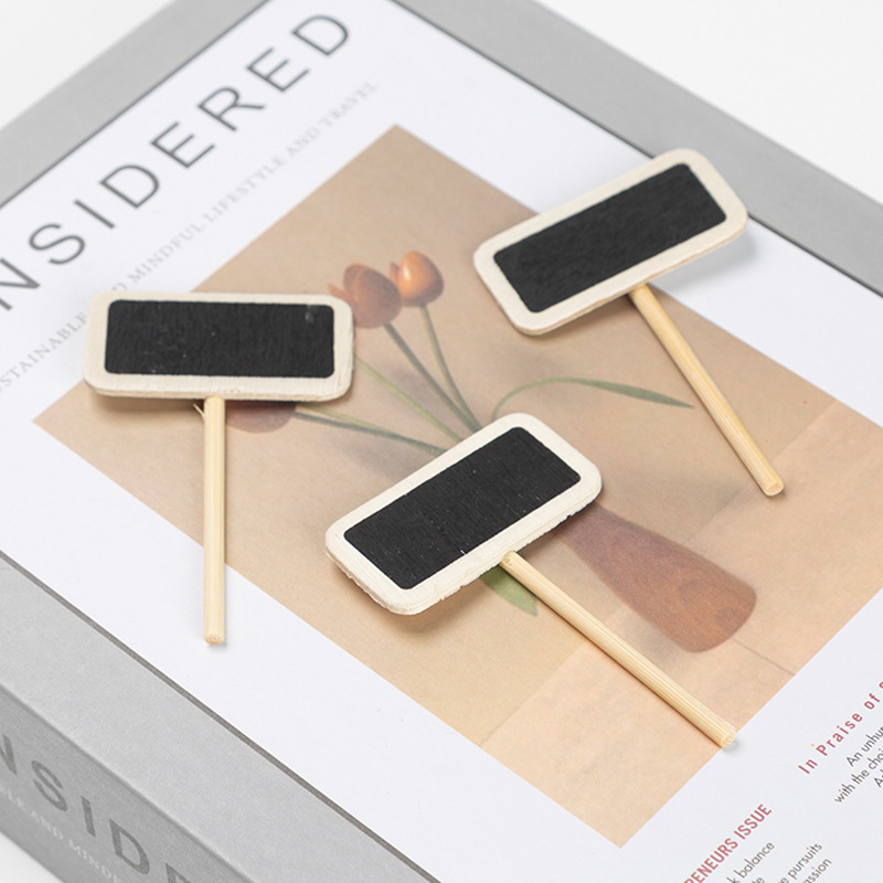 PHỤ KIỆN BẢNG TÊN