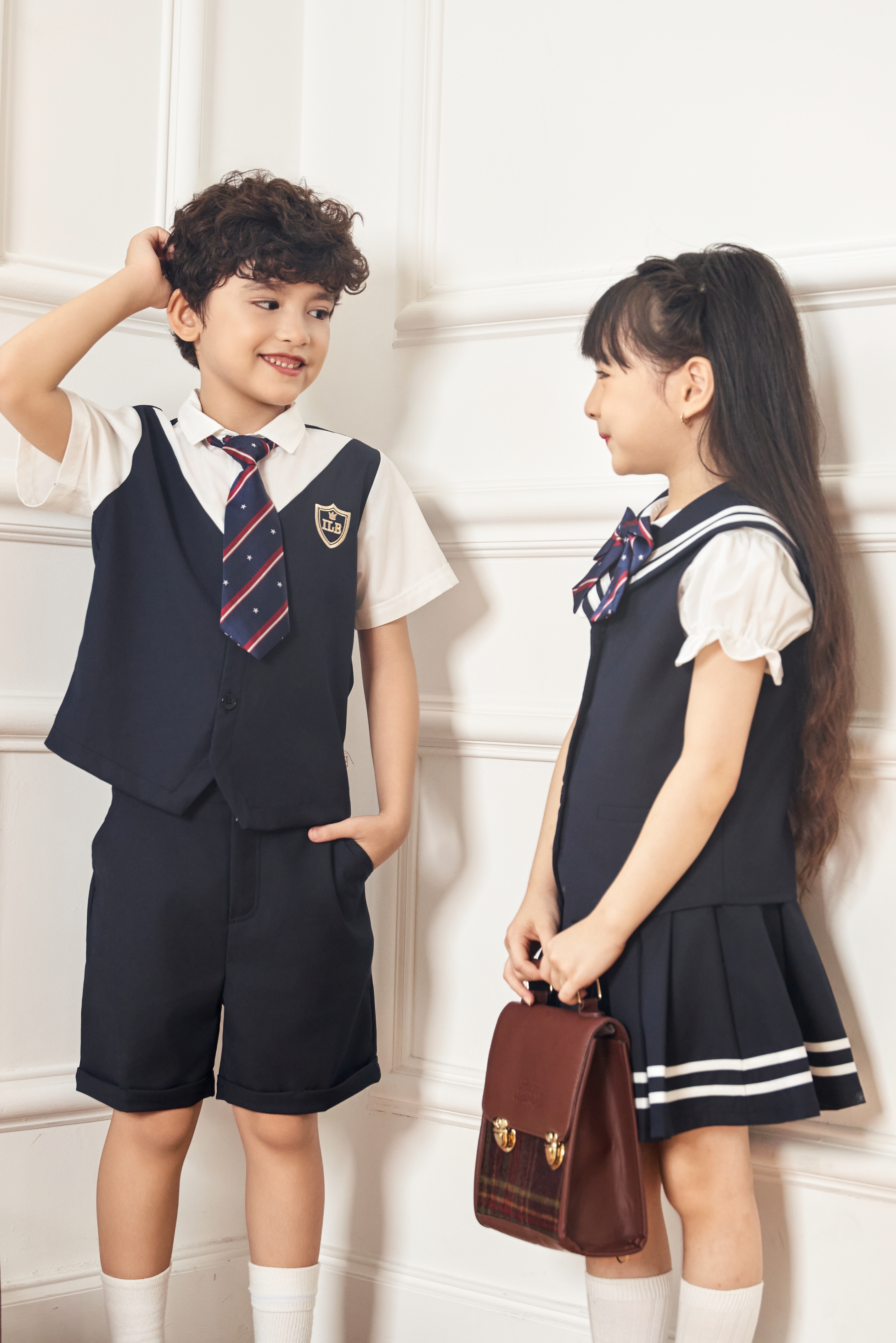 Áo giả gile thêu huy hiệu_thumbnail_7