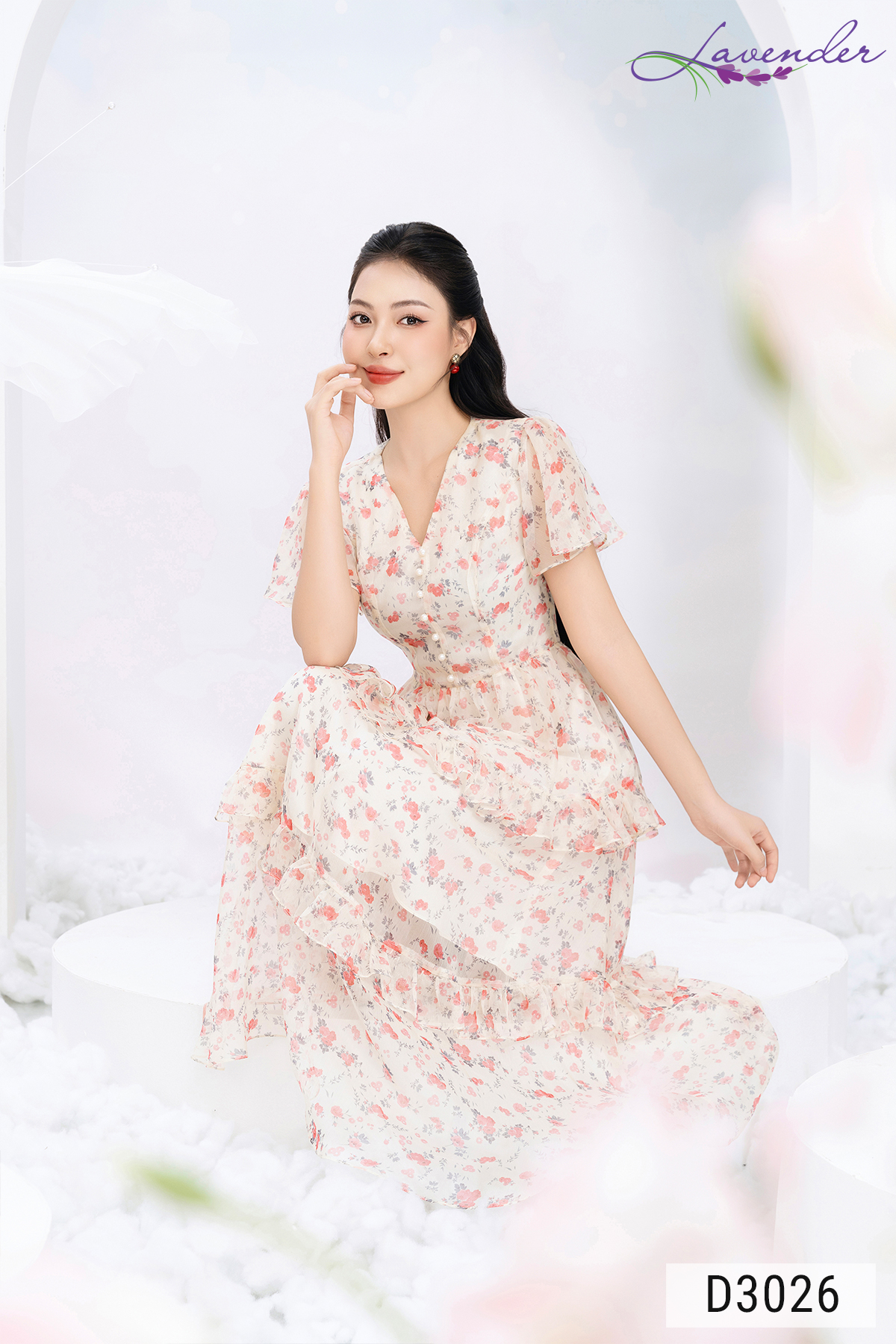 Đầm hoa tơ trắng 3 tầng cổ V tay ngắn D3026_thumbnail_3