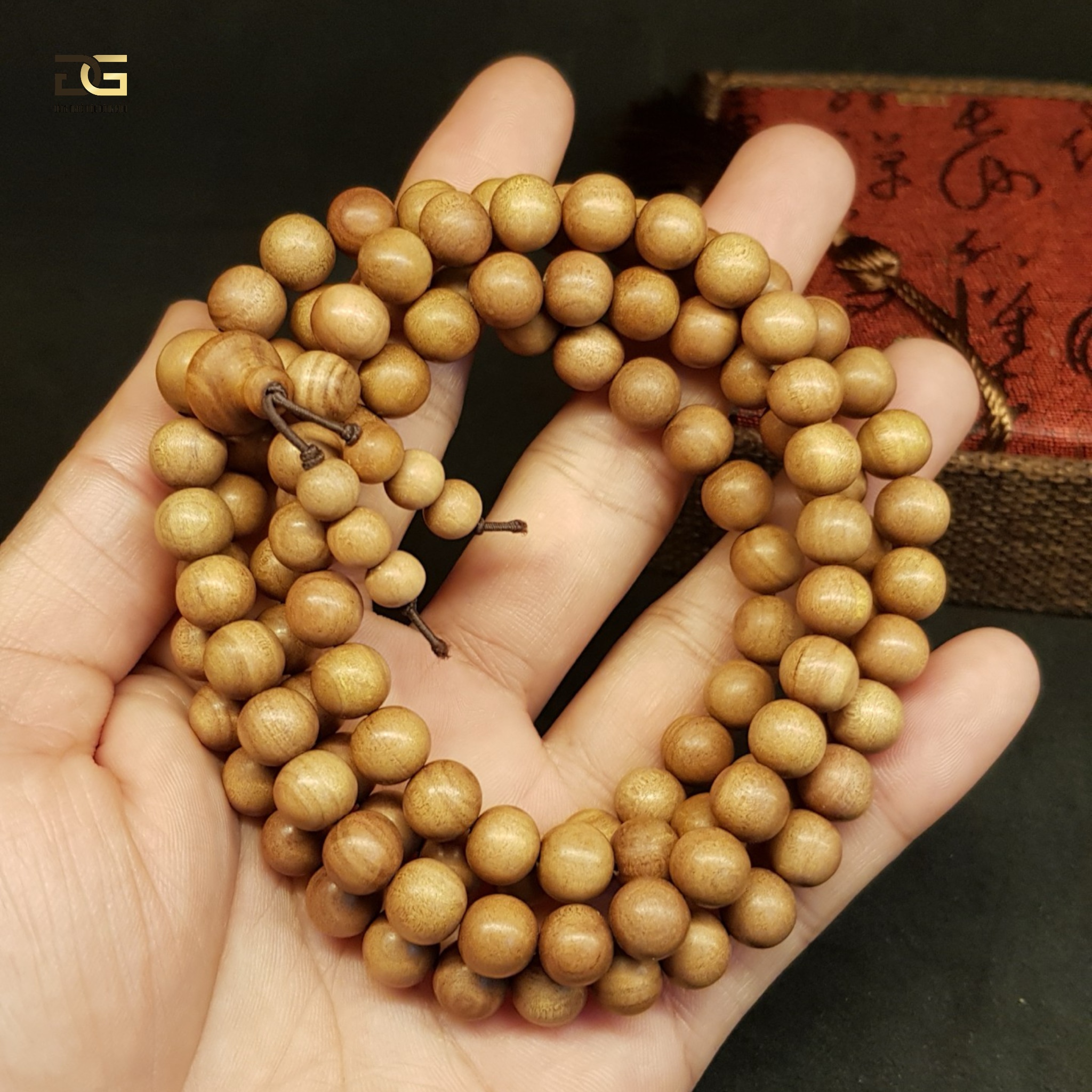 08mm (108 Hạt) Vòng Tay Đàn Hương Rừng Ấn Độ