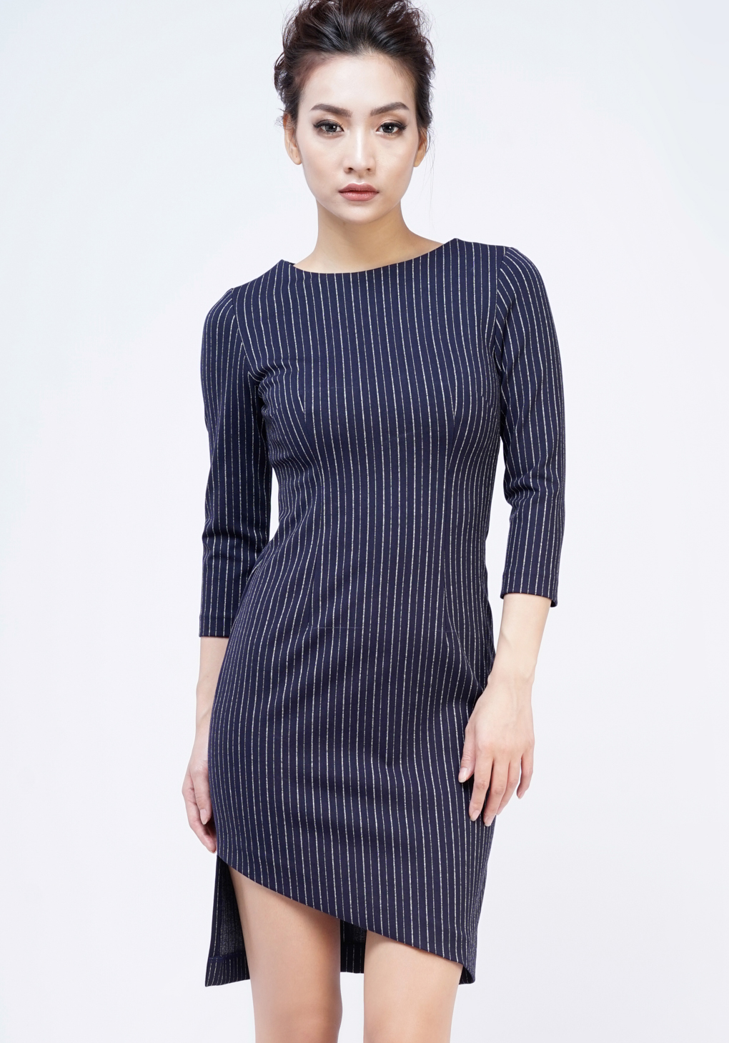 Đầm kẻ xanh ôm body cổ tròn_thumbnail_2