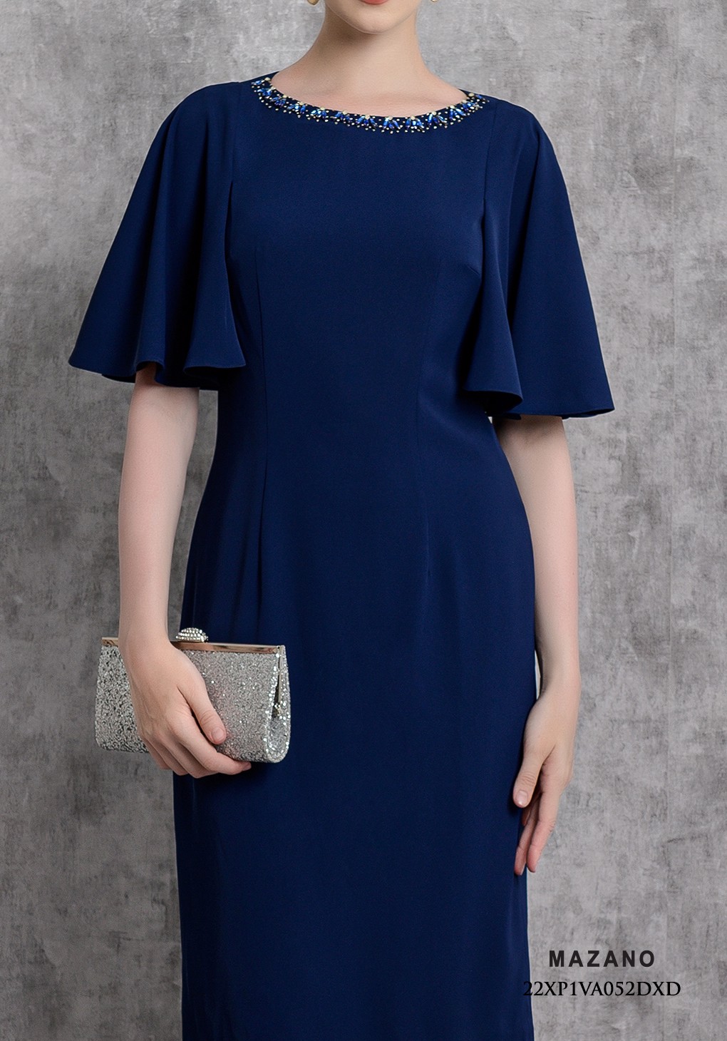 Đầm dự tiệc xanh ôm tay rủ đính đá cách điệu_thumbnail_4