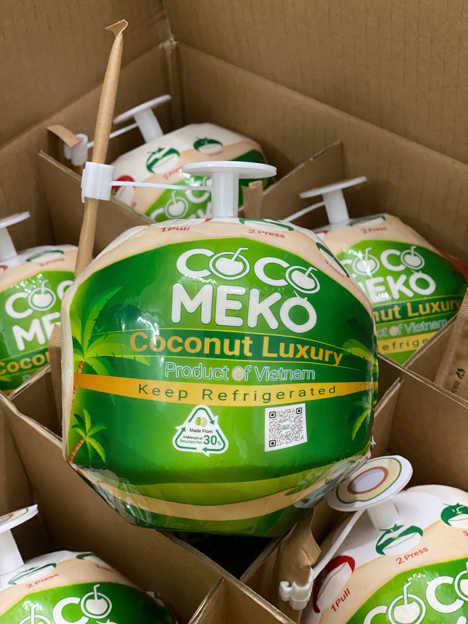 COCO MEKO LUXURY COCONUT_thumbnail_3