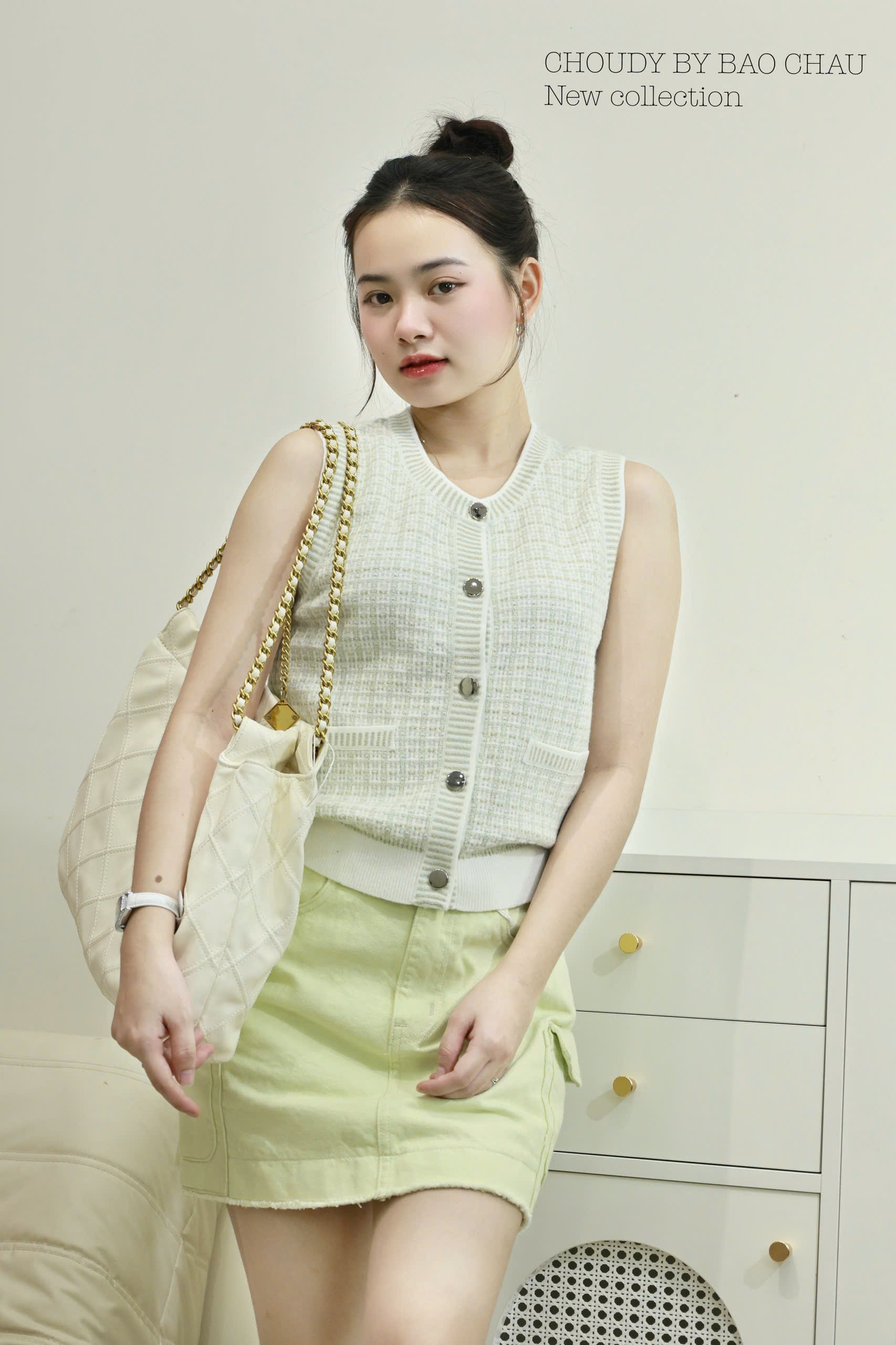 U552 CHÂN VÁY NGẮN XANH