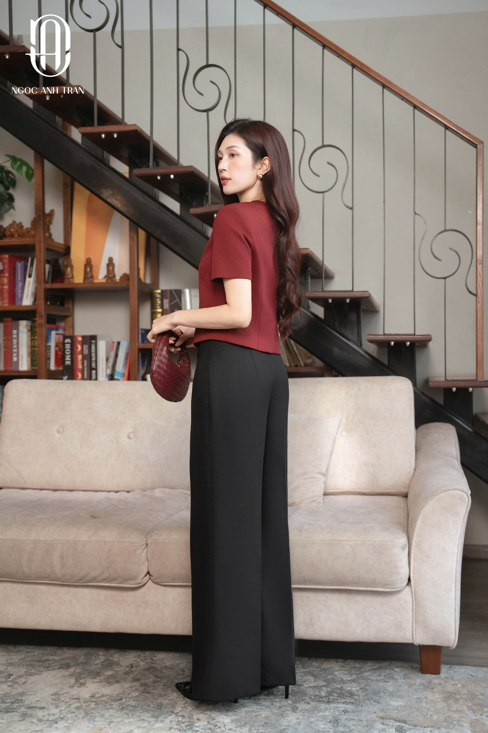 Q075- Quần suông đen túi trước