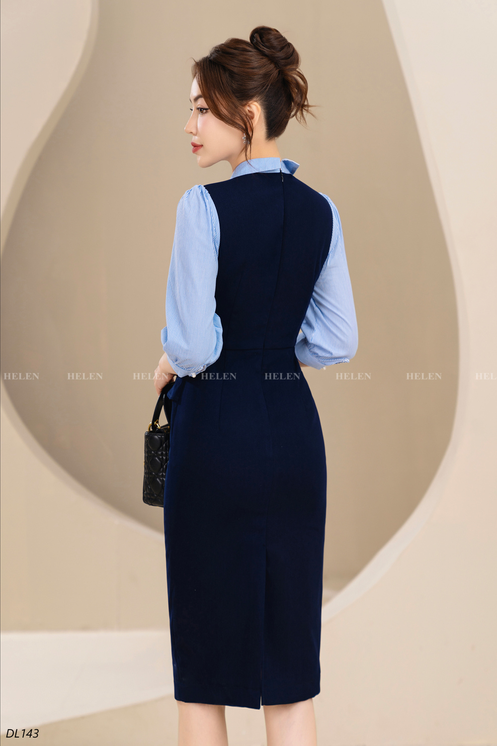 Đầm ôm peplum xanh than phối kẻ cổ đức DL143