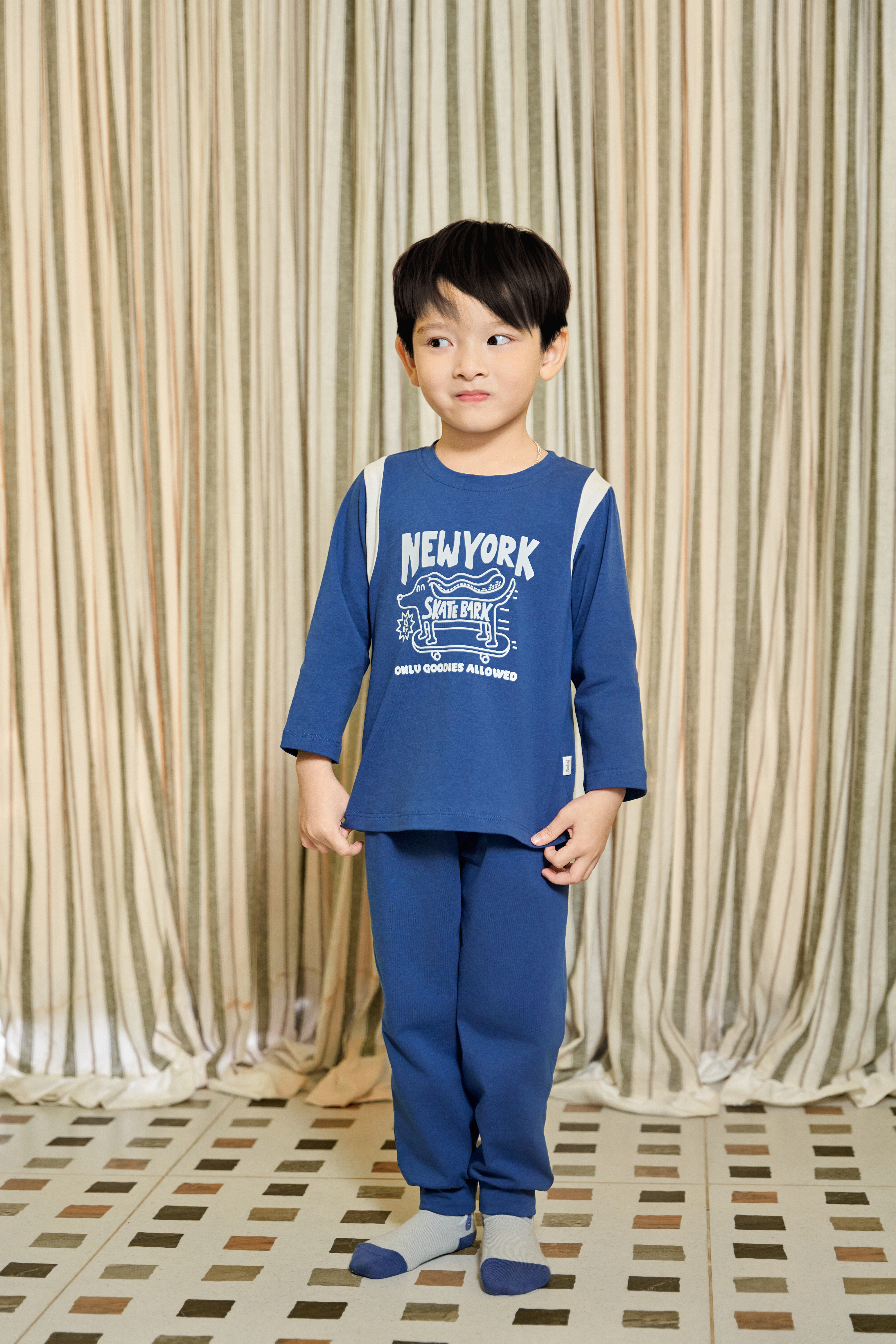 Bộ thun dài phối vòng nách in hình_thumbnail_1