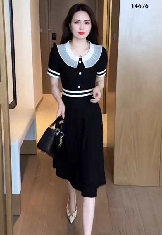 14676-Đầm xòe phối  bèo cổ  trắng cách điệu ( poly 2 da)_thumbnail_1