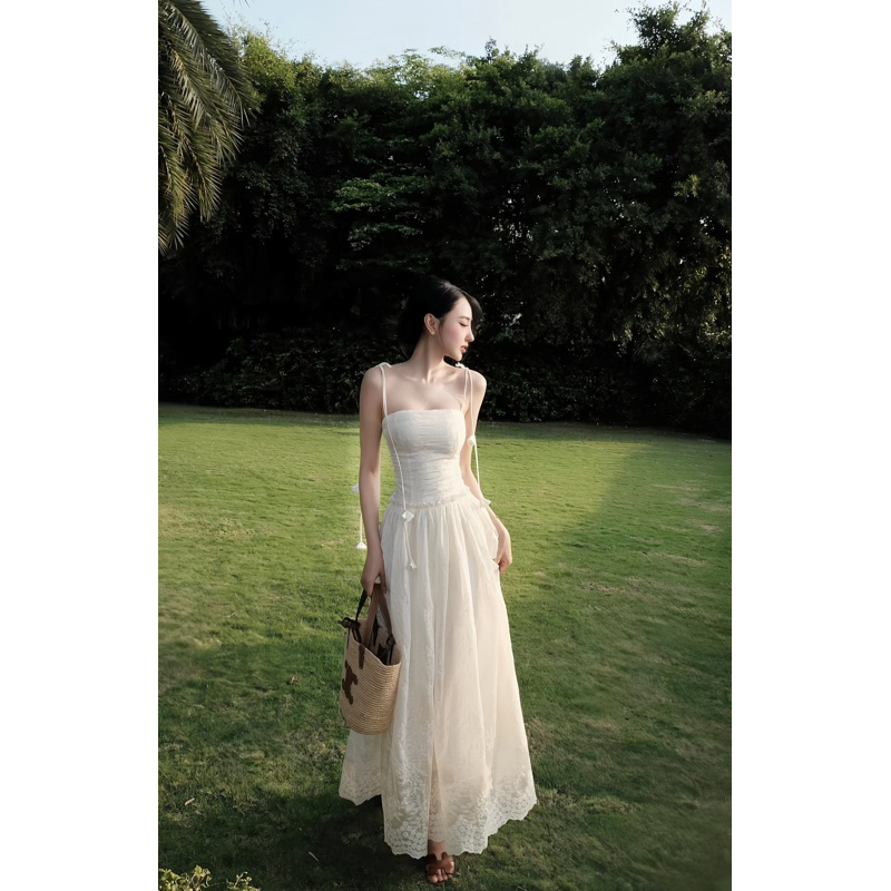 Máy maxi 2 dây thêu hoa dáng dài, đầm maxi voan tơ thêu hoa dáng dài Logastore_L207