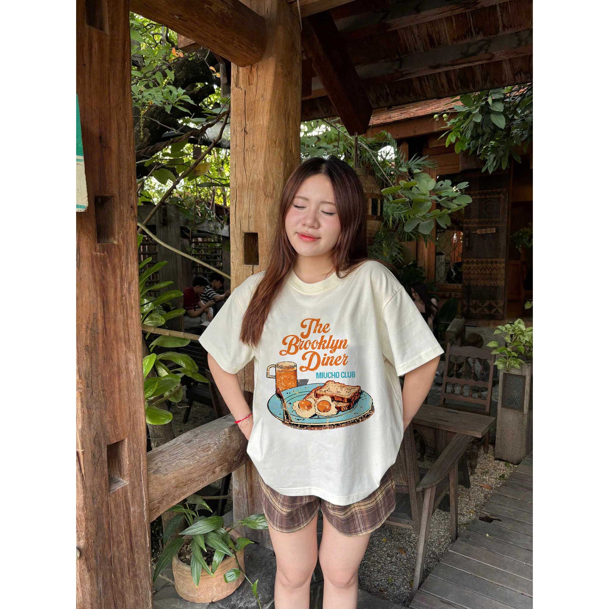 Áo thun boxy The Brooklyn Diner 2562 Miucho vải cotton thoáng mát đủ size đủ màu dễ phối đồ in mix_thumbnail_2