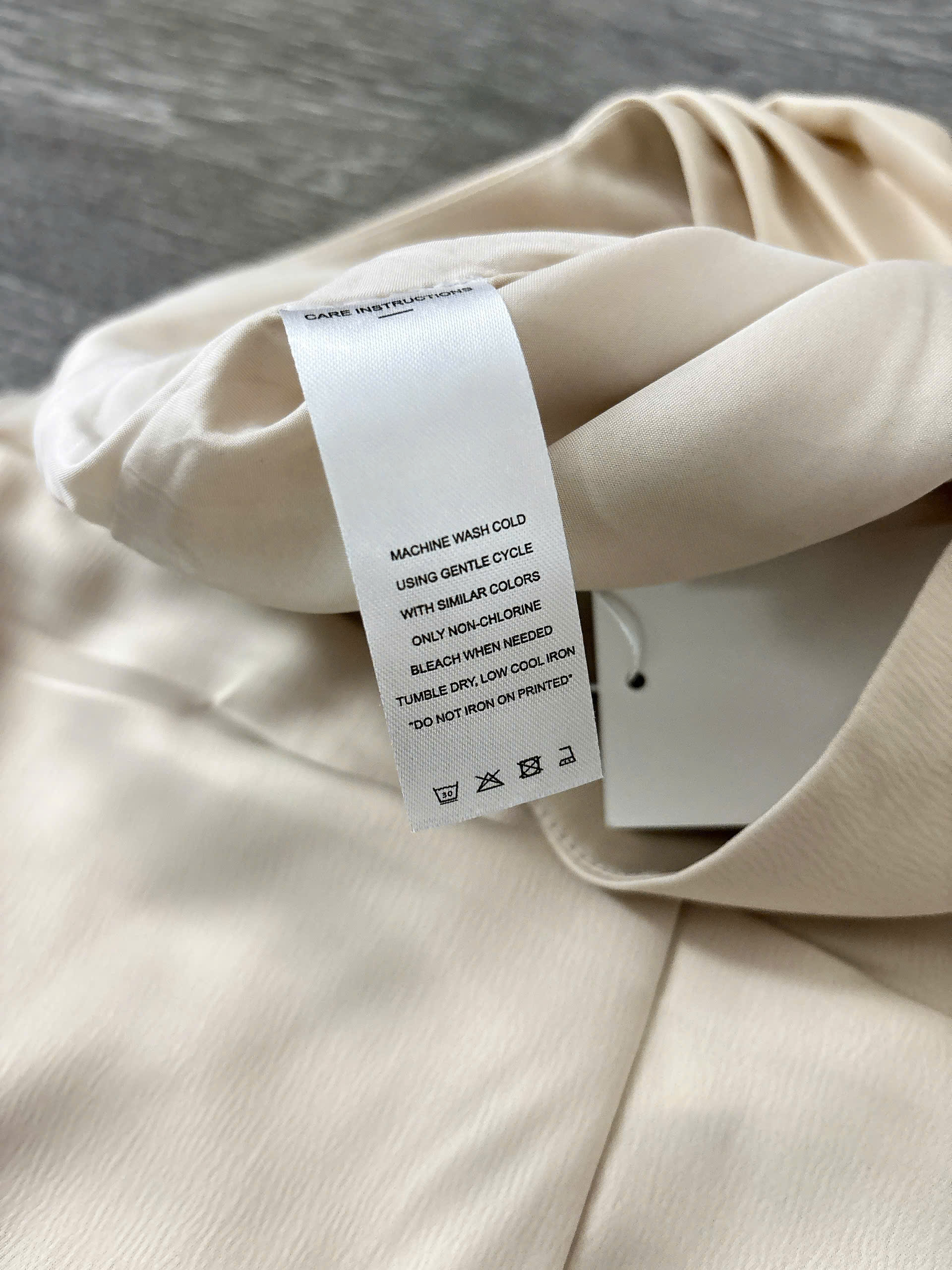 C94 CHÂN VÁY LỤA KEM_thumbnail_7