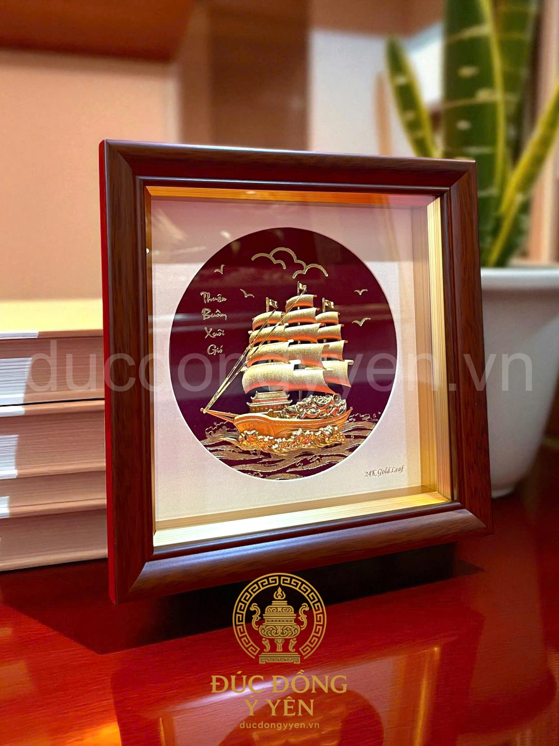Tranh thuyền thuận buồm xuôi gió mạ vàng 24k kích thước 20 x 20 cm_thumbnail_1