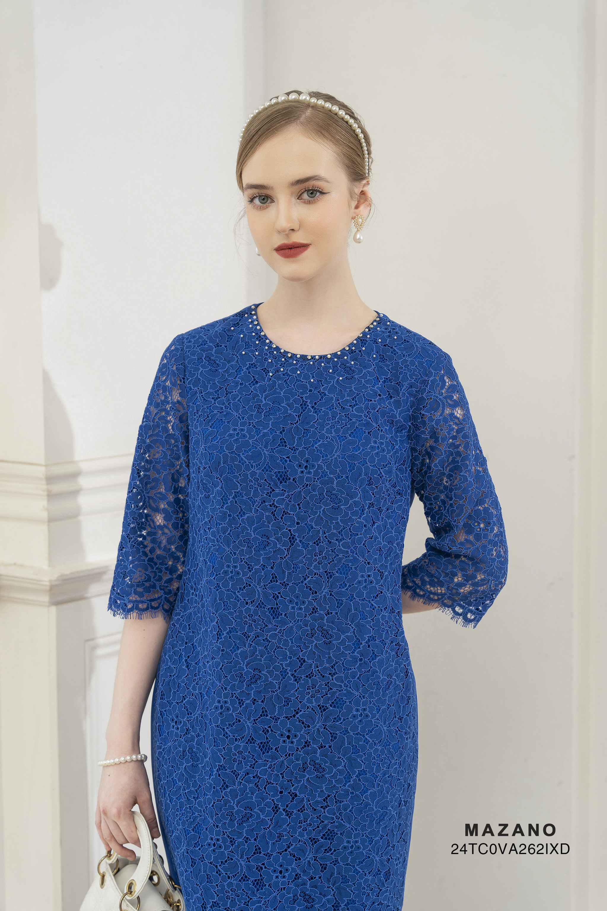 Váy Đầm suông Phối chất liệu Đính trang trí cườm trên cổ Cổ tròn Tay lỡ Dài qua gối_thumbnail_4