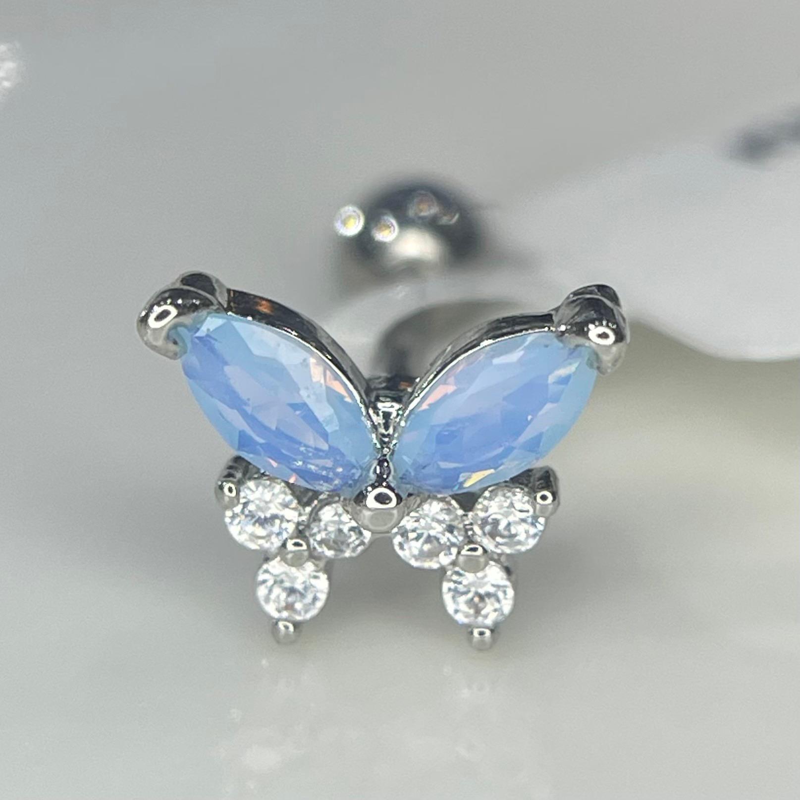 Khuyên kiểu con bướm xanh ngọc bi vặn