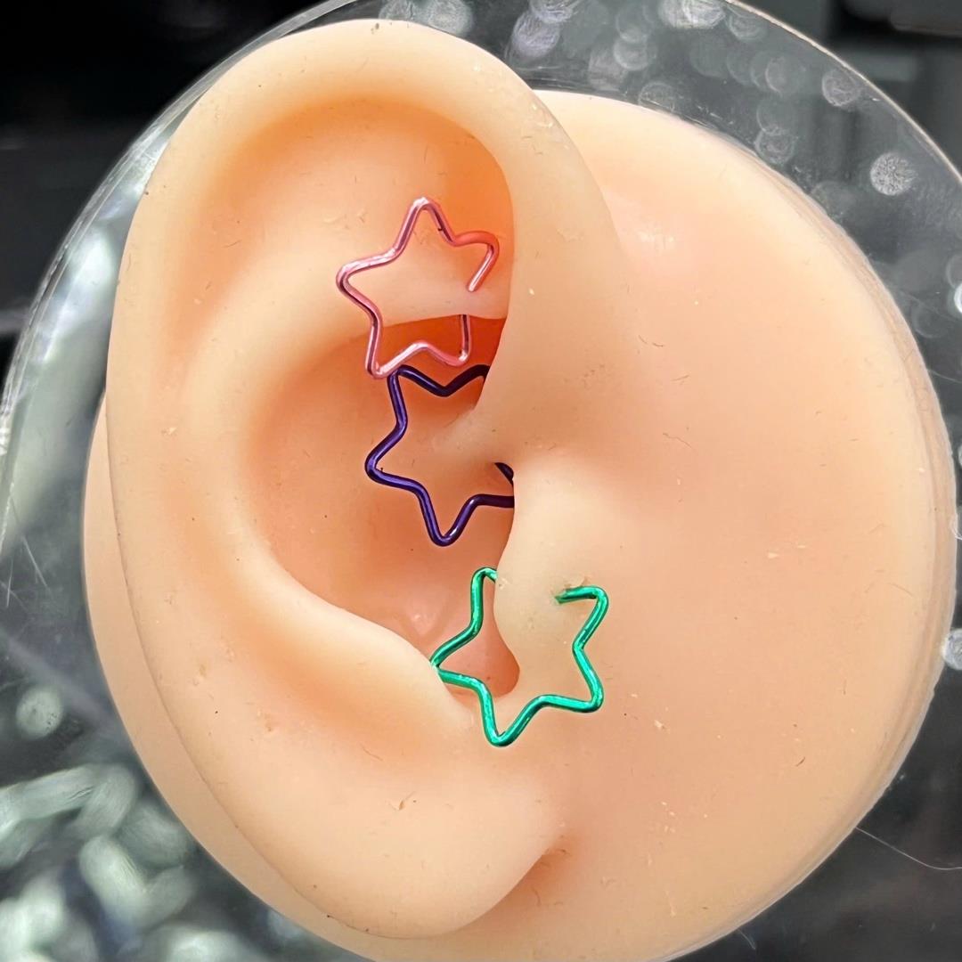 Vòng bẻ hình thù nhiều màu._thumbnail_3