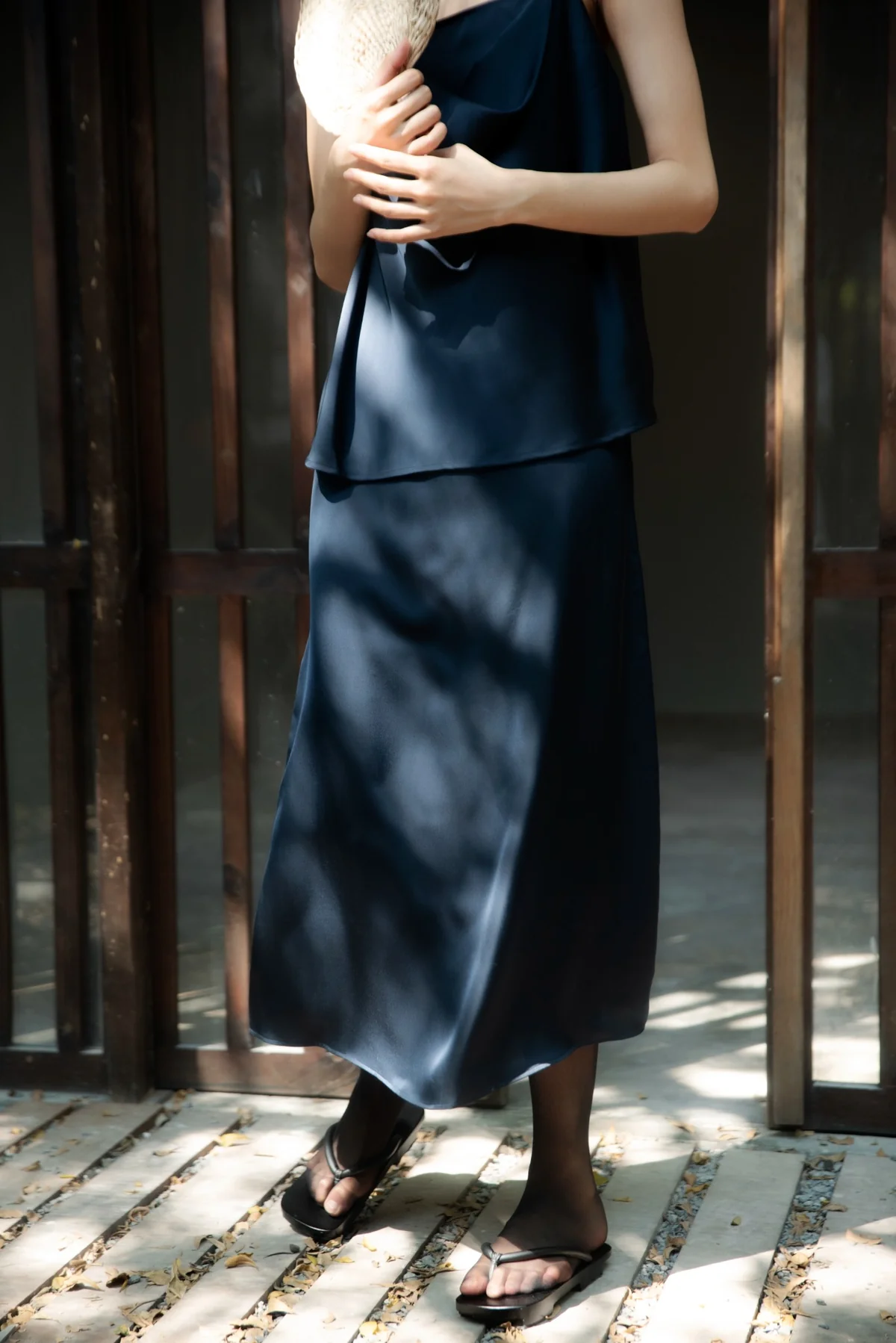 FALLING BUST DRESS_thumbnail_8