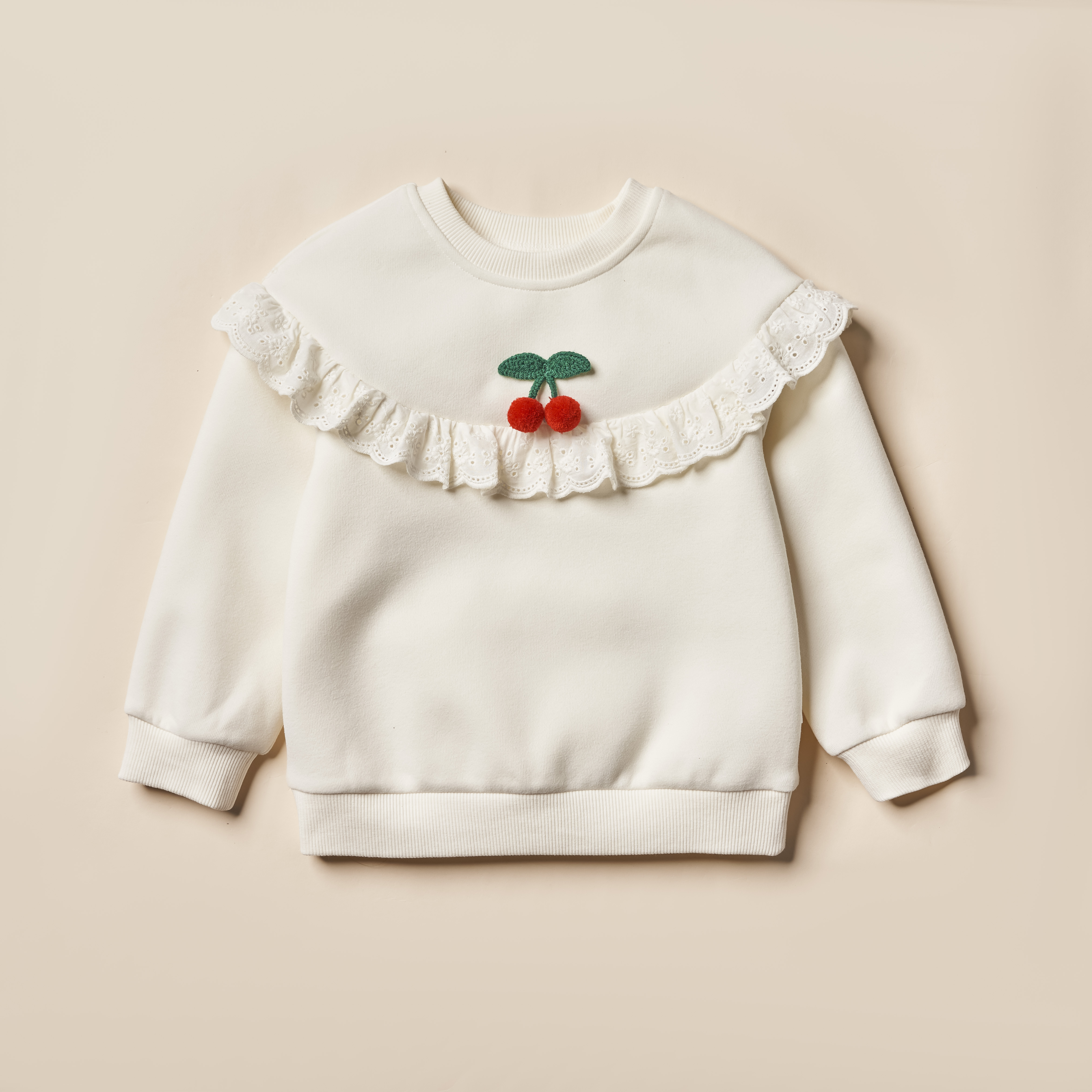 Áo nỉ phối ren đính cherry nổi