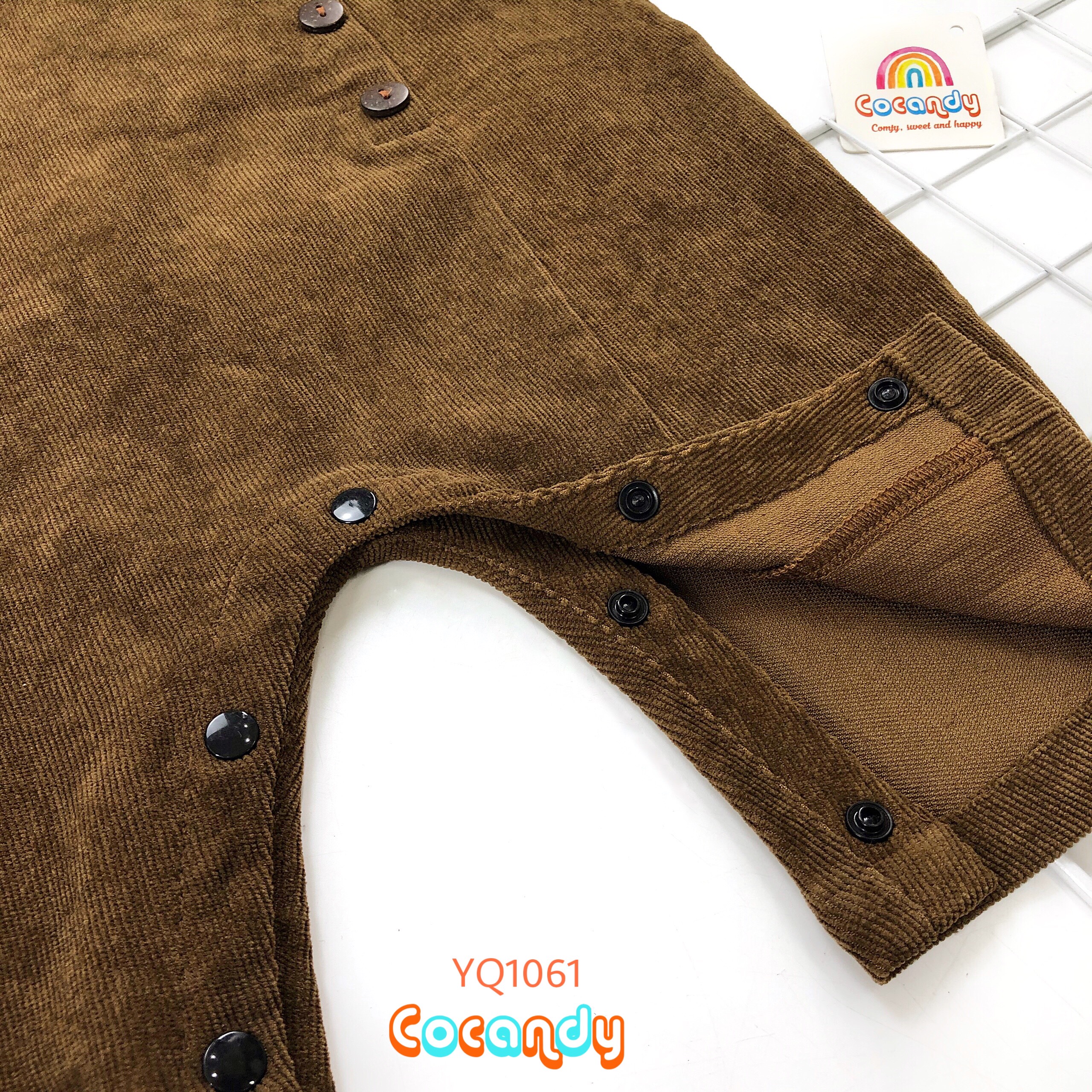 Yếm quần nhung NÂU cúc lệch_thumbnail_2